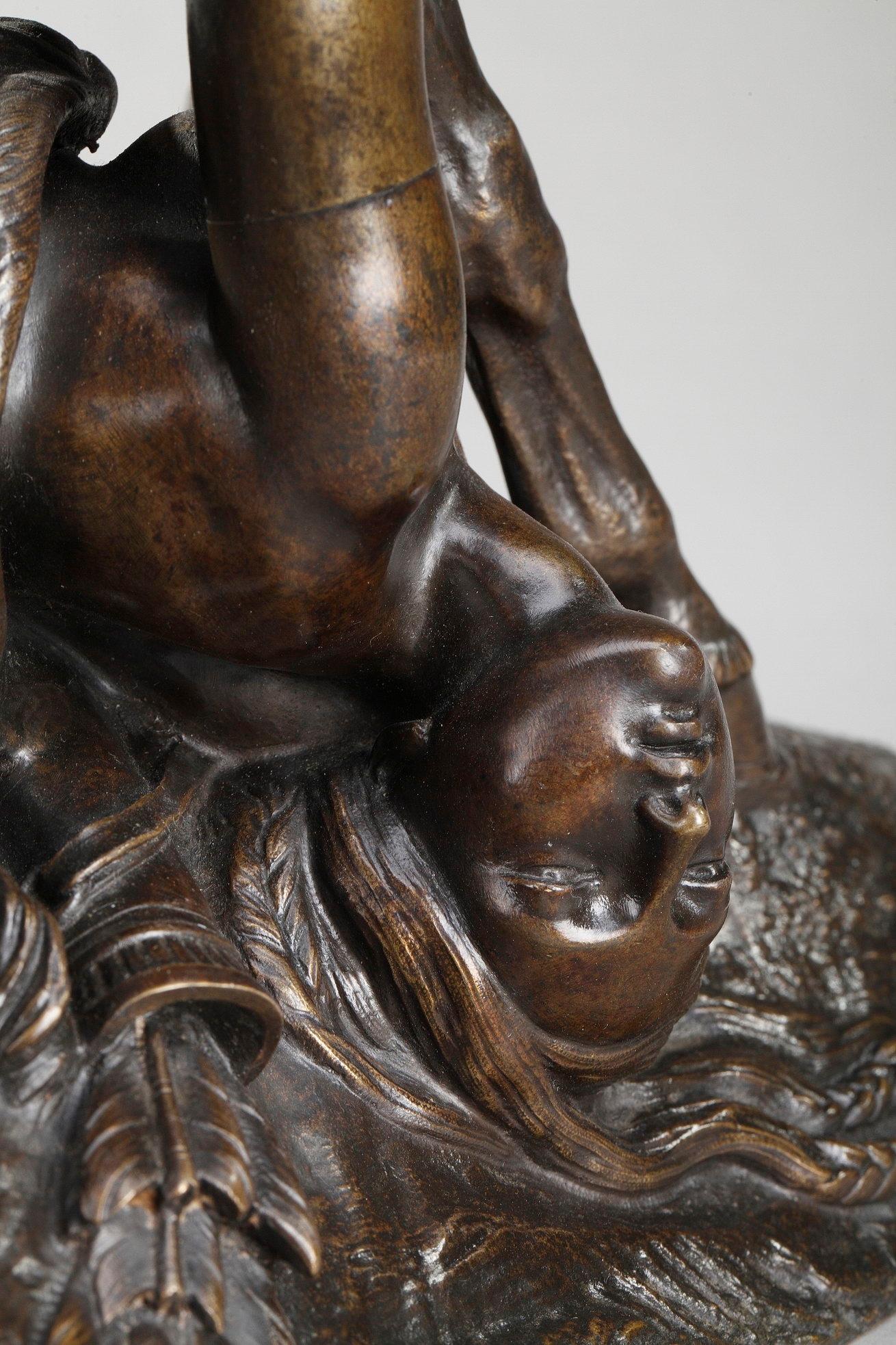 Groupe de bronze:: Amazone blessée de Théodore Gechter 10