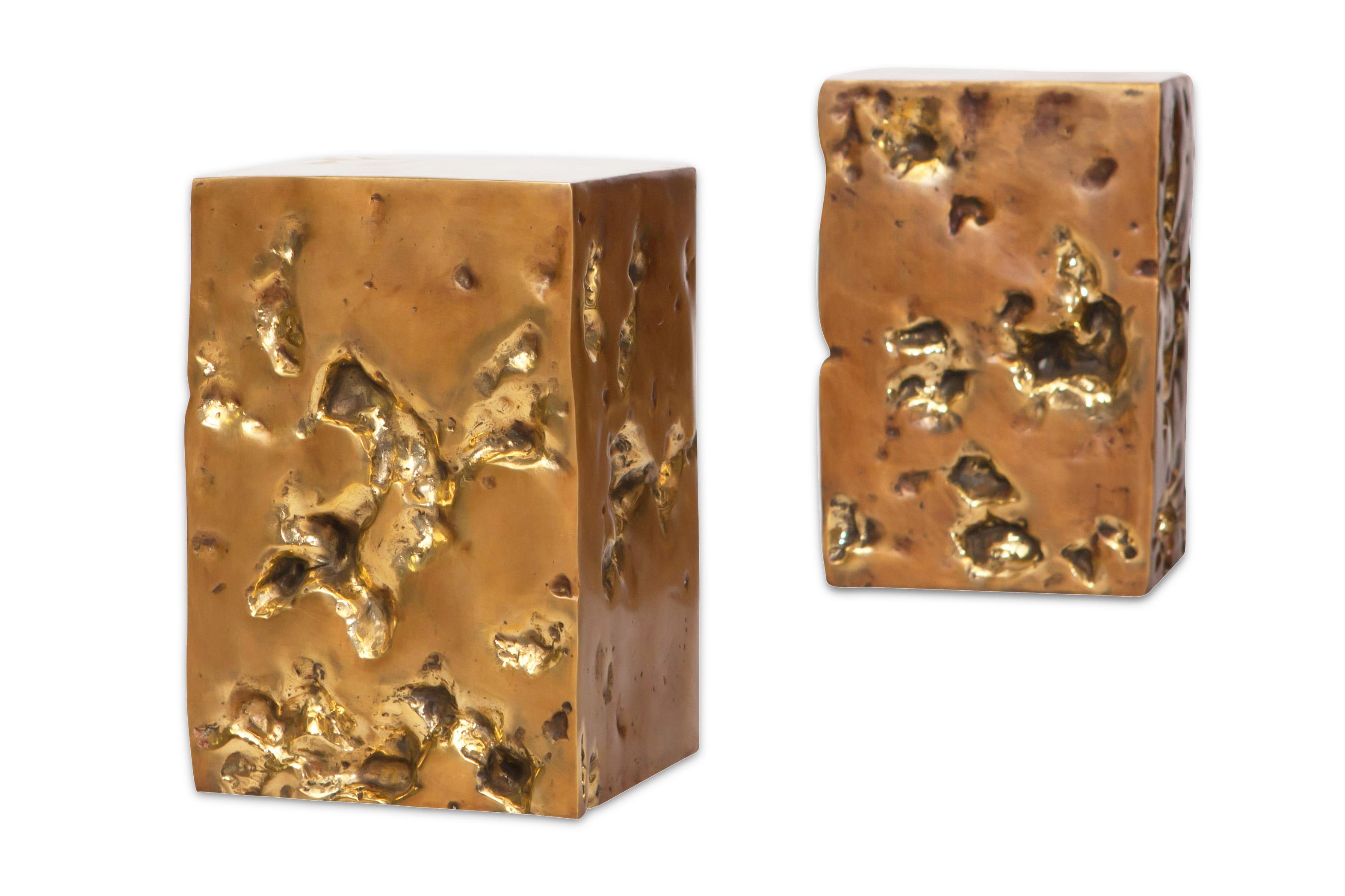Tavolino o sgabello in bronzo fuso a mano di Studio A Goldwood In condizioni ottime in vendita a Antwerp, BE