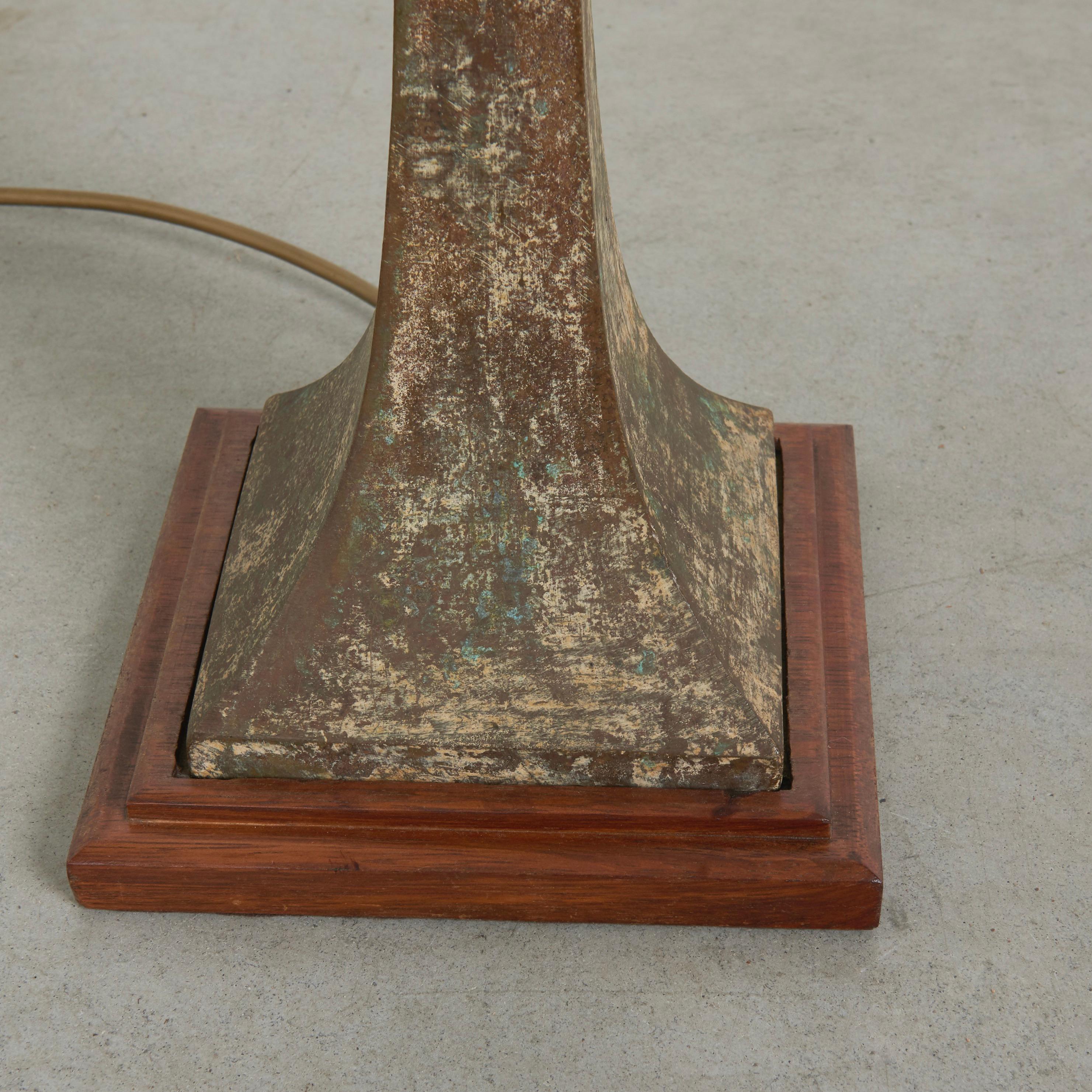 Bronze Hansen Lighting table lamp, USA 1960s For Sale 5