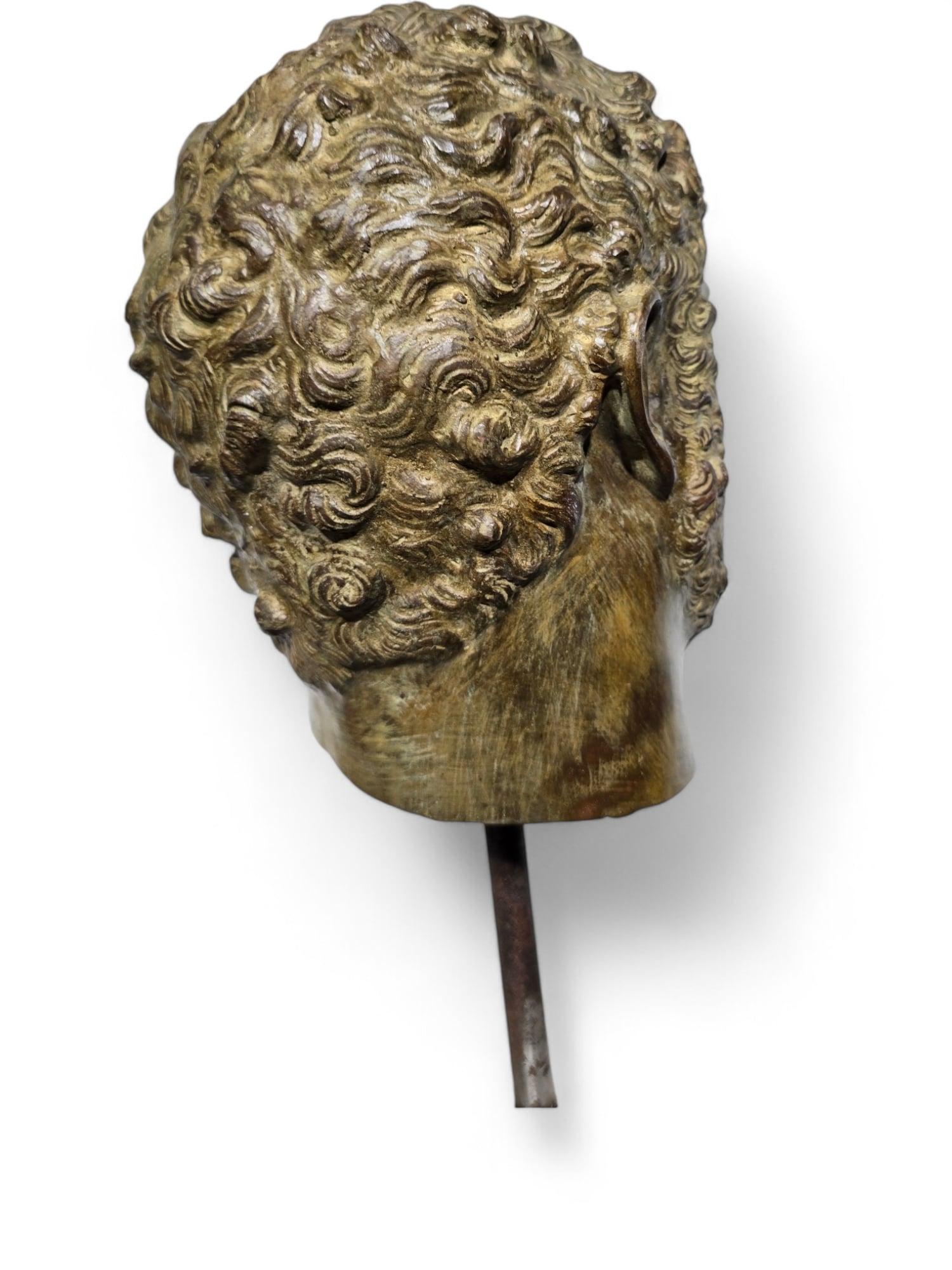 TESTA DI BRONZO DELL'IMPERATORE ROMANO CARACALLA in vendita 3