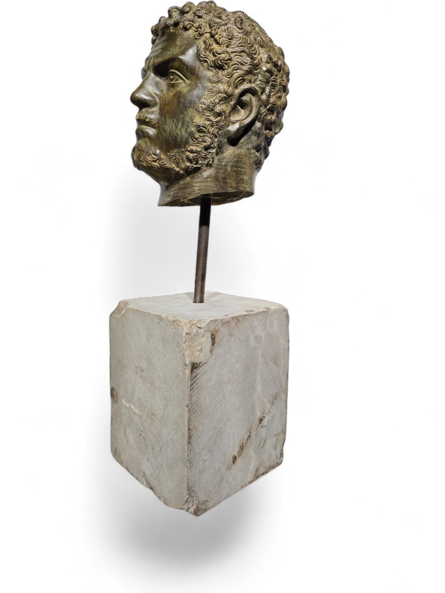 TESTA DI BRONZO DELL'IMPERATORE ROMANO CARACALLA in vendita 4