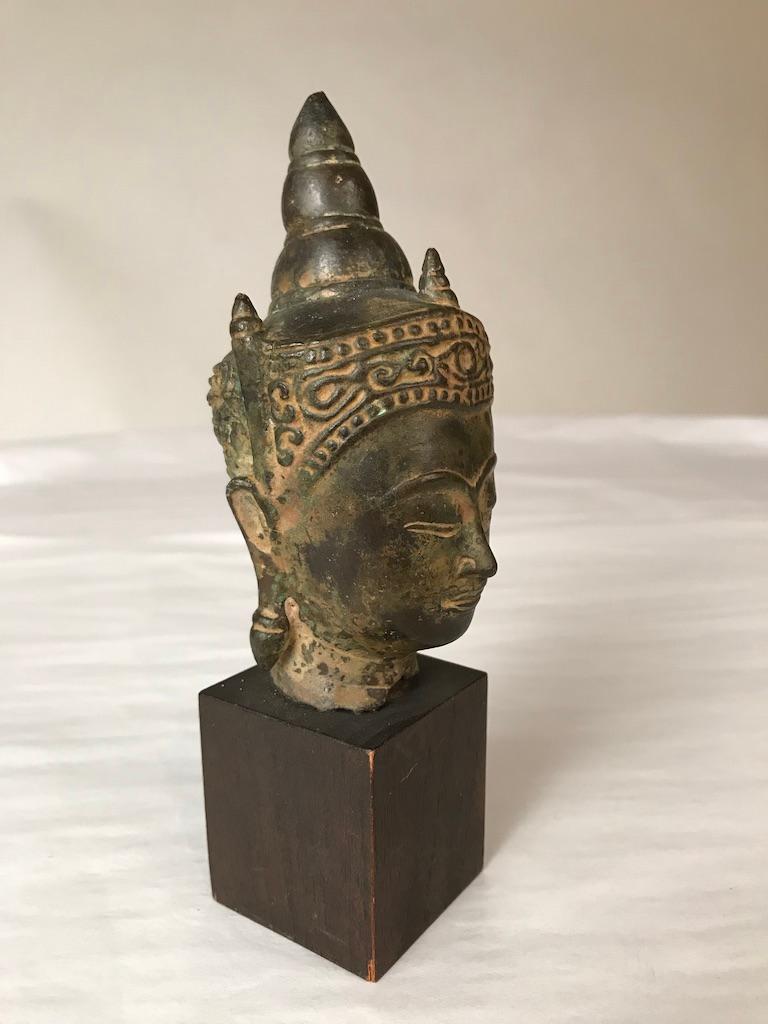 Bronzekopf des Buddha aus dem 17. Jahrhundert, Thailand im Angebot 4