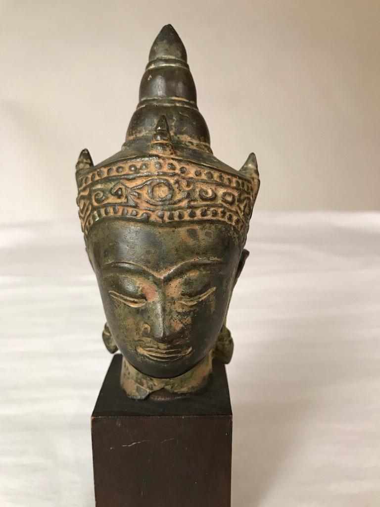 Bronzekopf des Buddha aus dem 17. Jahrhundert, Thailand im Angebot 6