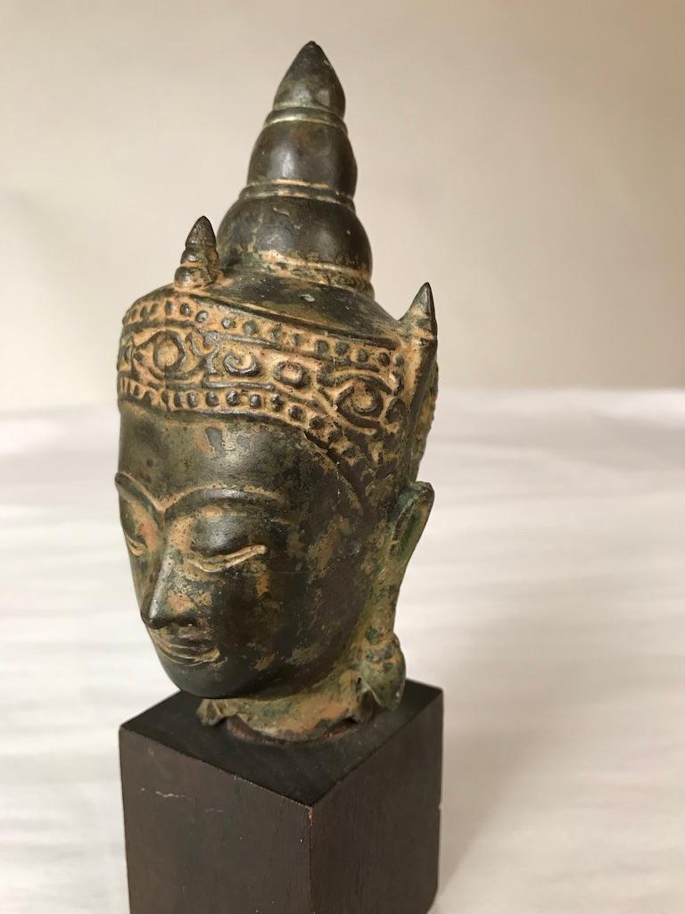 Bronze Head of the Buddha, 17th Century, Thailand For Sale 7