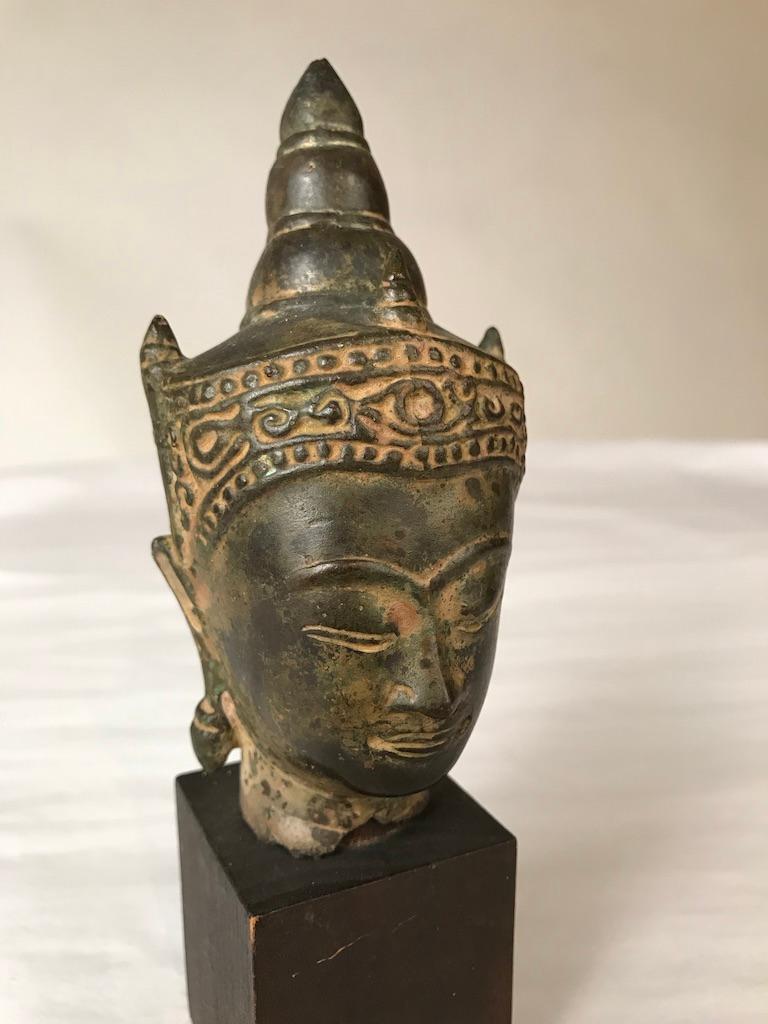 Bronze Head of the Buddha, 17th Century, Thailand For Sale 8