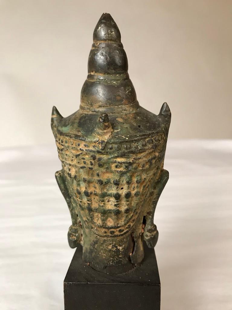 Bronze Head of the Buddha, 17th Century, Thailand For Sale 9