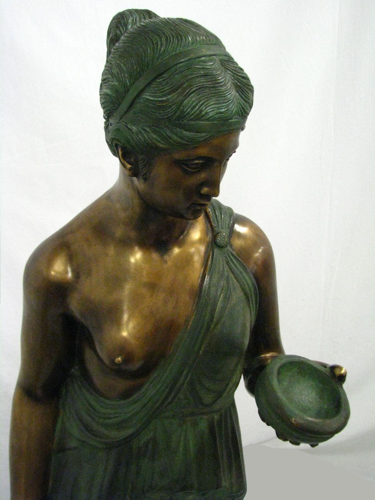 Bronze Hebe Goddess of Youth A Contemporary Replica For Sale 4