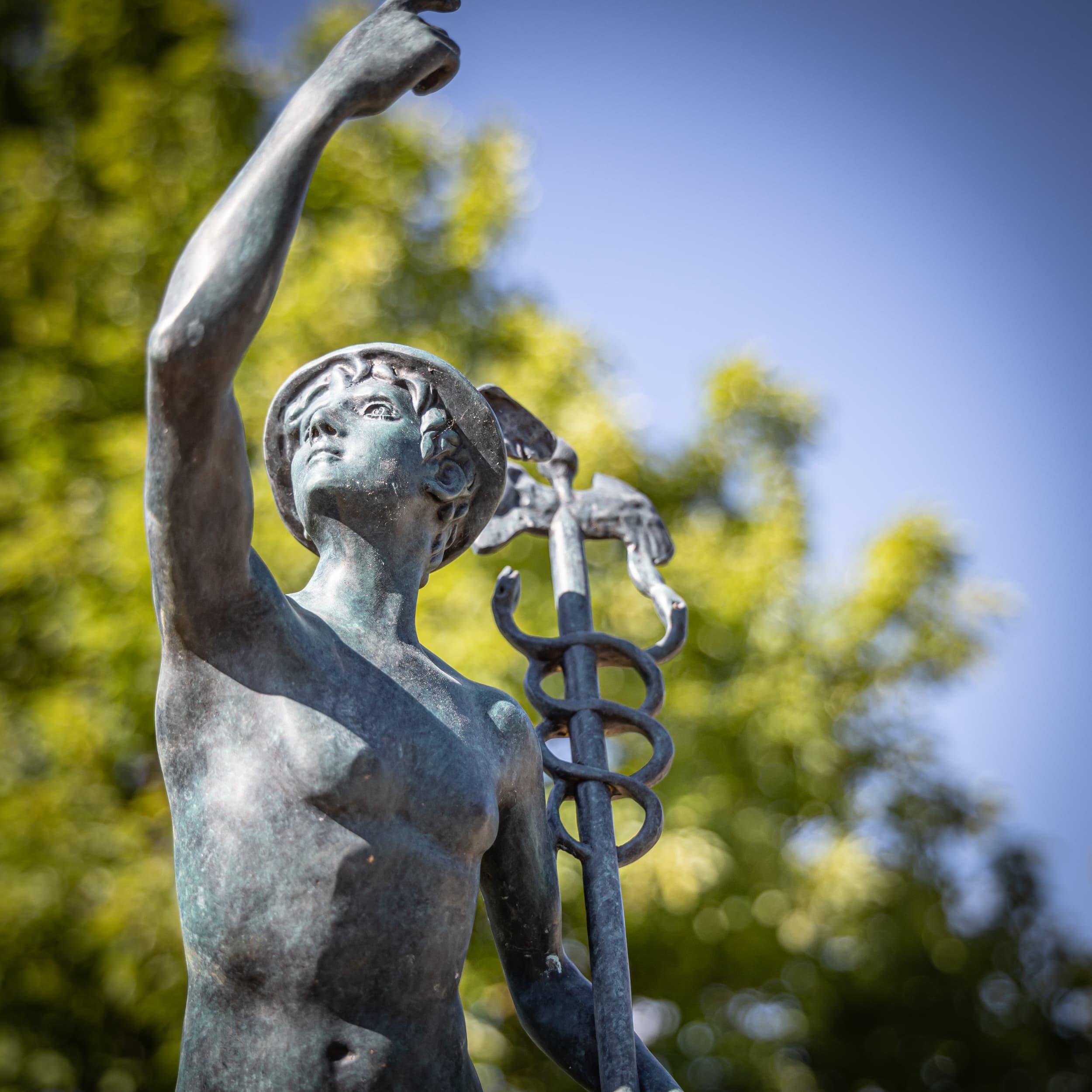 Escultura de bronce de Hermes según Giambologna, Siglo XX Barroco en venta