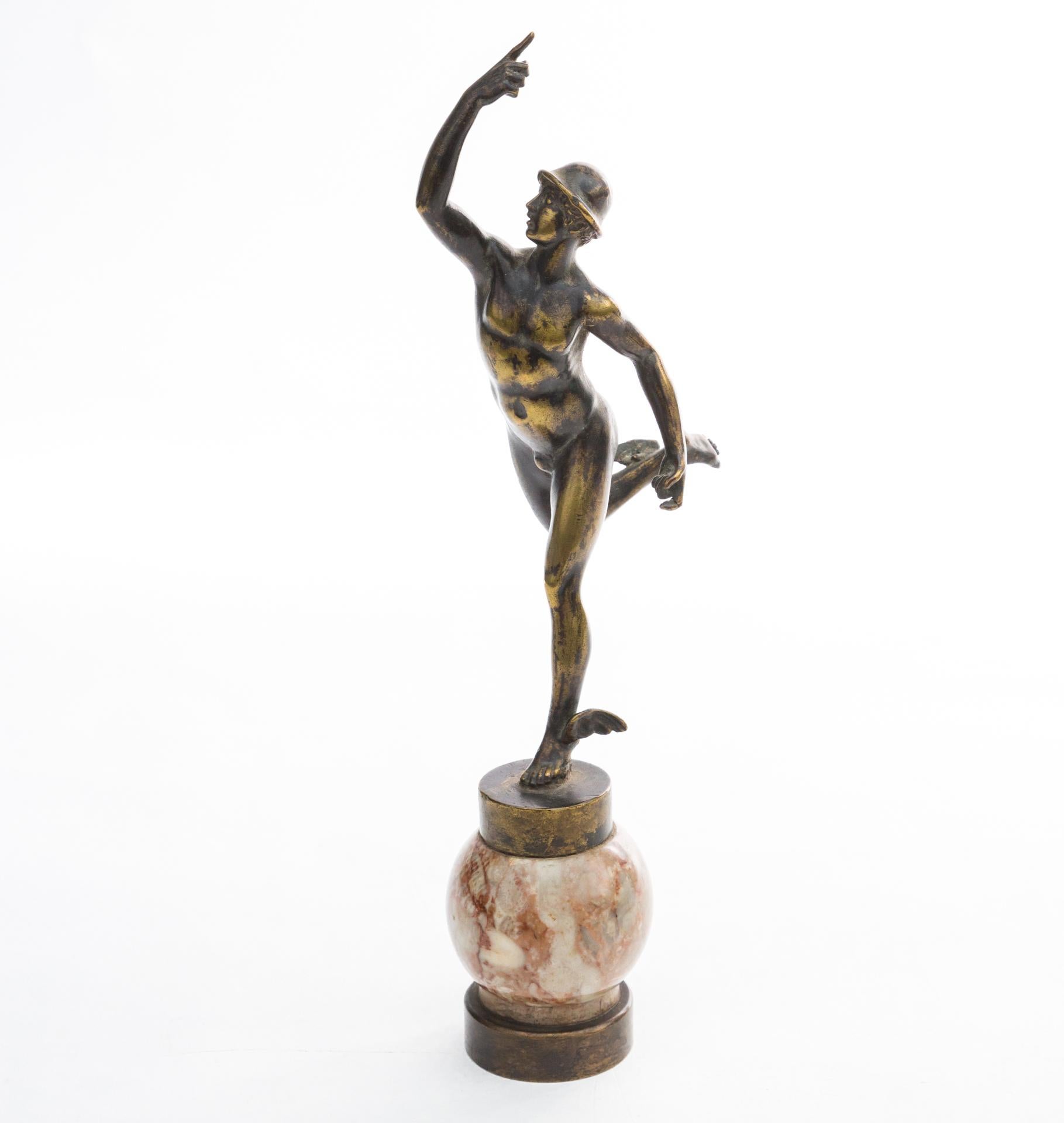 Wonderful Hermes sculpture made of patinated bronze. It depicts a god floating only in a breath of wind. Made in the style of Art Deco in the interwar period.

The beautiful sculpture is designed to be viewed from all sides. In an extremely bold