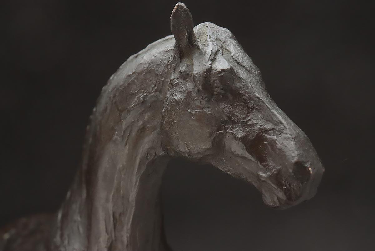 Scultura di cavallo in bronzo - Firmata Takanoshi, Giappone, 1933 in vendita 12