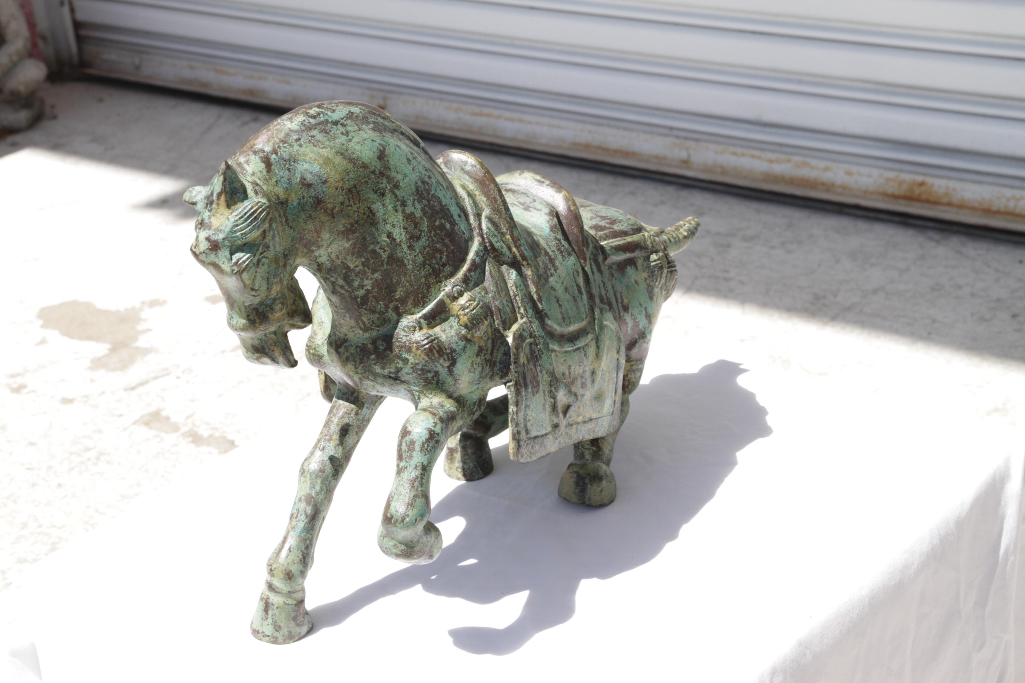 Esportazione cinese Scultura di cavallo asiatica in bronzo vintage in vendita