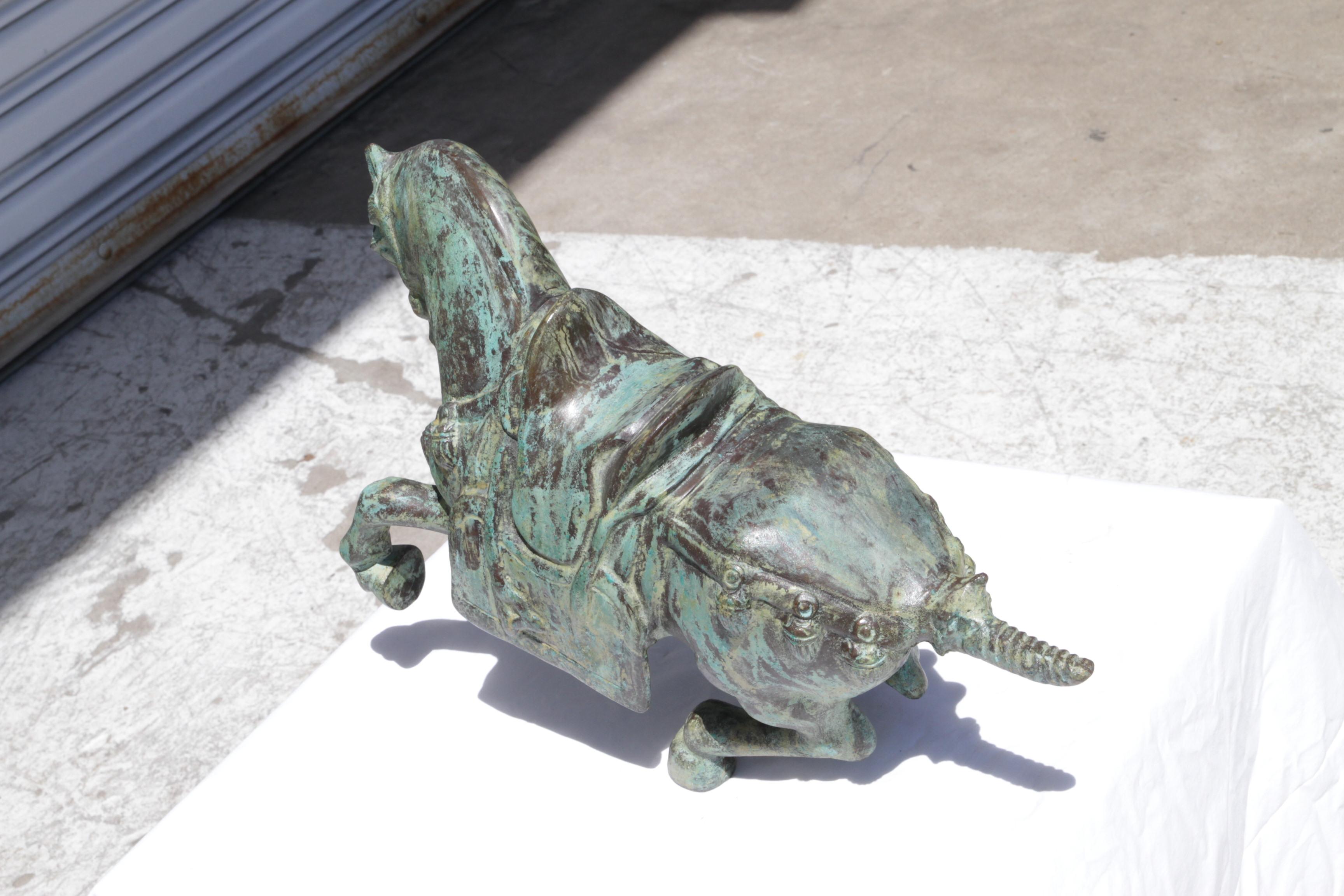 Scultura di cavallo asiatica in bronzo vintage in vendita 1