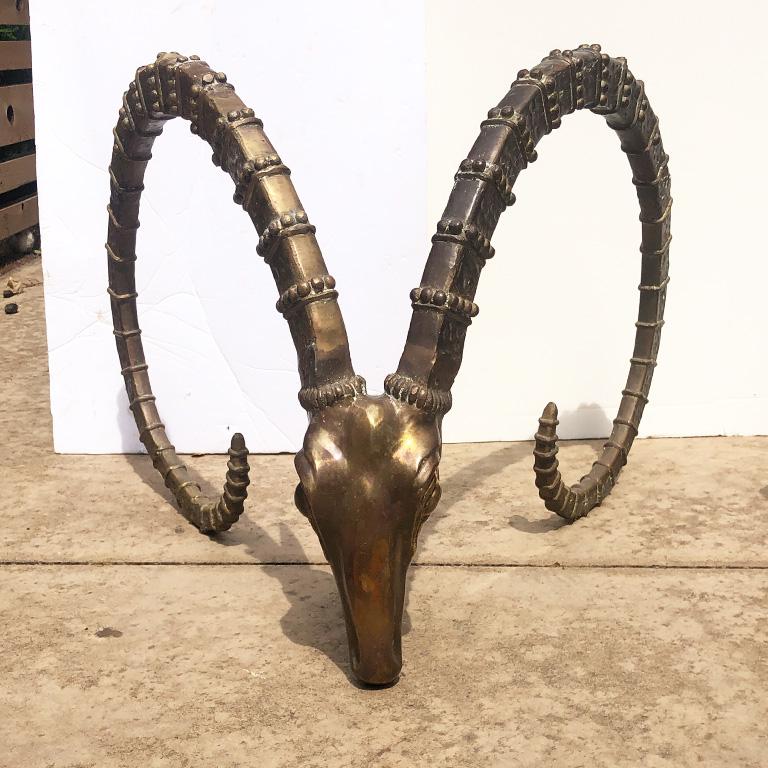 Bronze Ibex Ram Head Glass Cocktail or Coffee Table attributed to Alain Chervet In Good Condition In Oklahoma City, OK