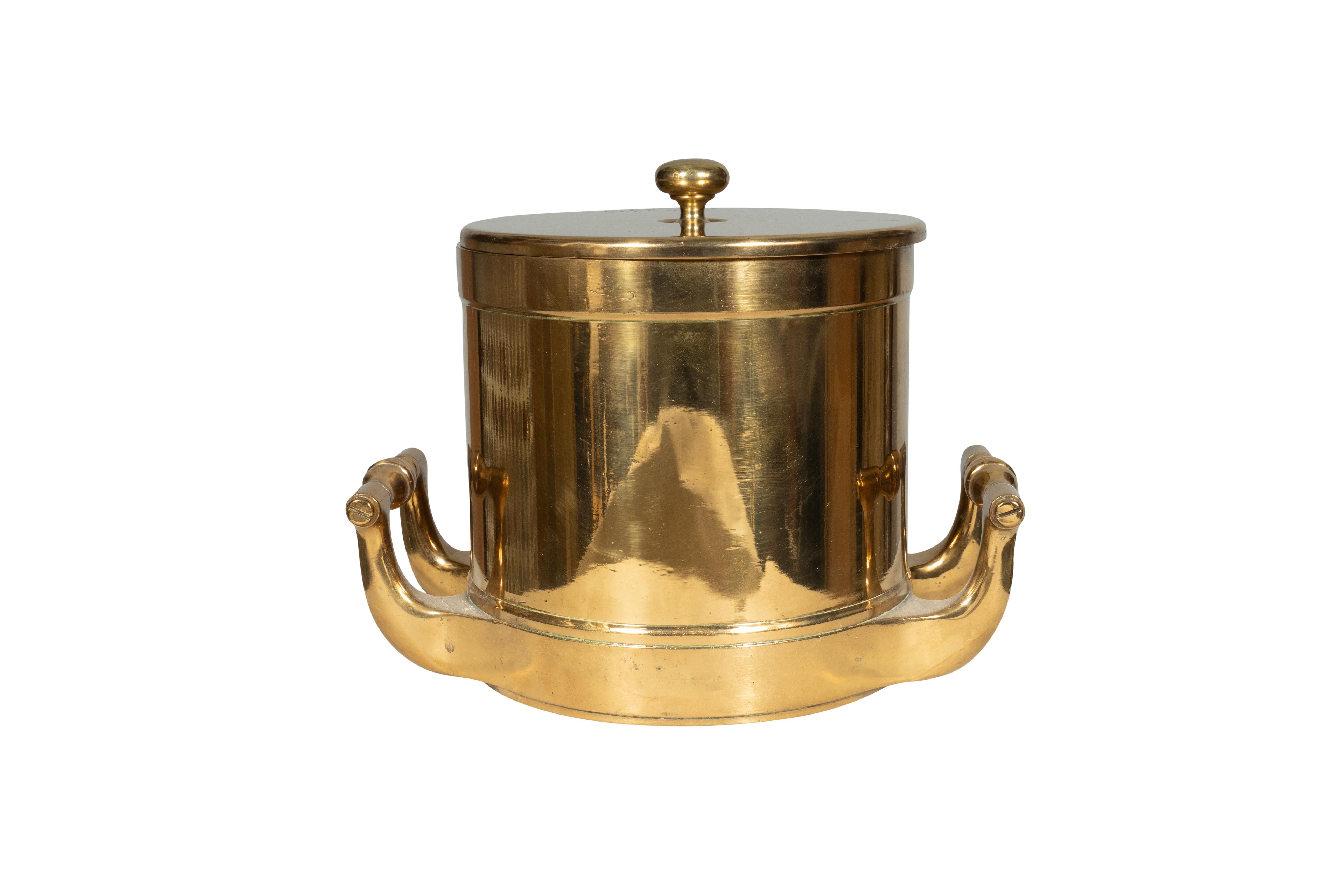 Mesure de Gallon impérial en bronze, Calcutta Mint Bon état - En vente à Essex, MA