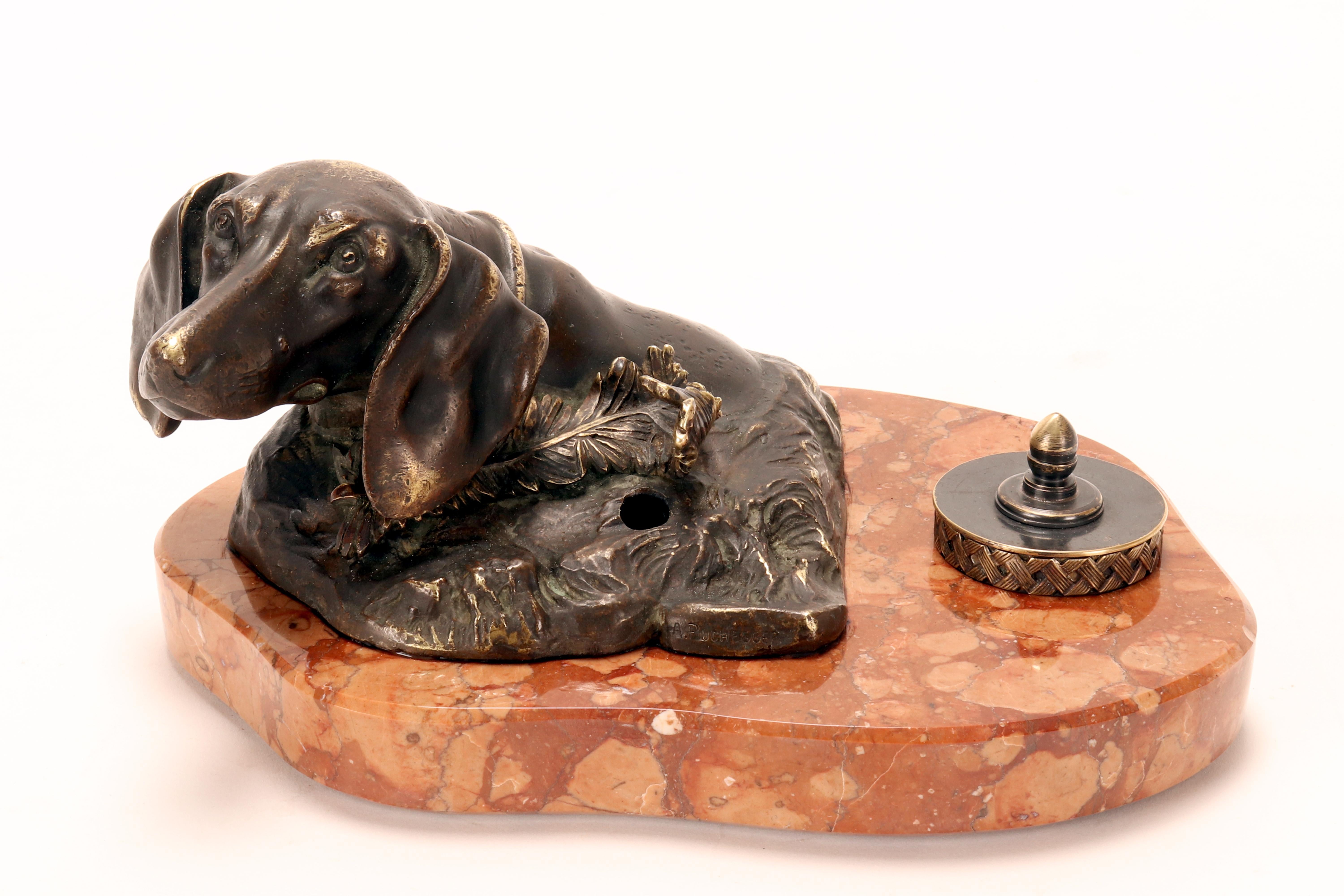 Tintenfass und Federhalter aus Bronze, Dackel, von Anton Puchegger, Österreich 1890 im Zustand „Gut“ im Angebot in Milan, IT