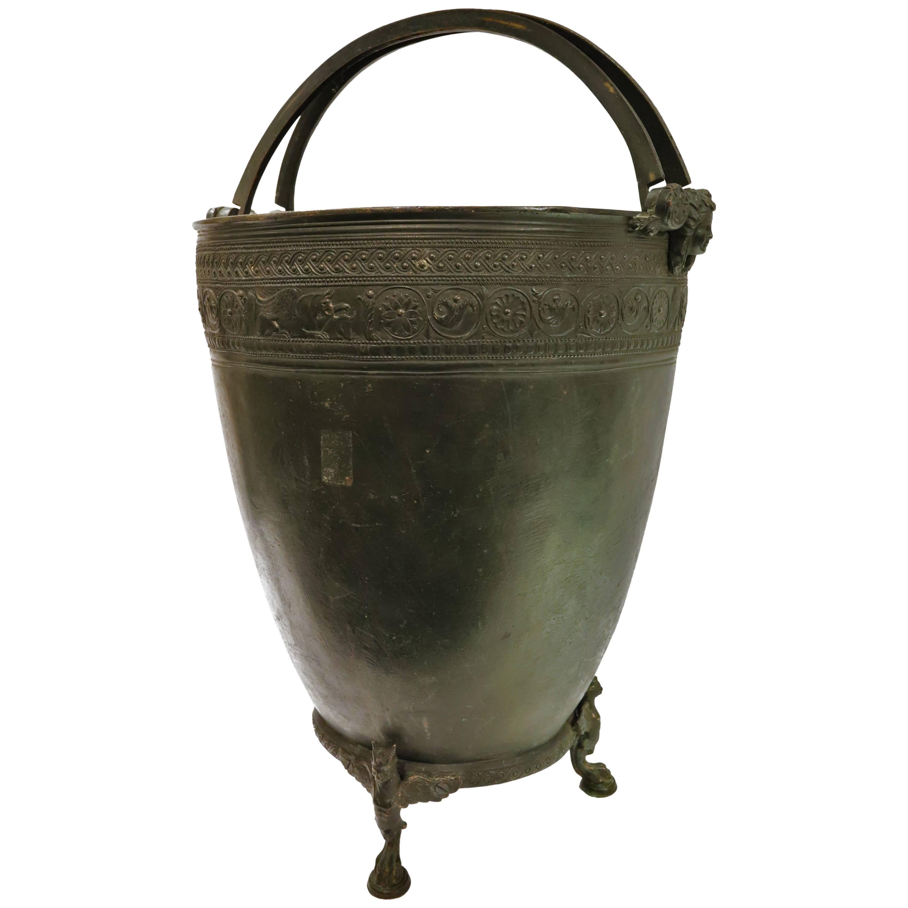 Bronze Italian Grand Tour Pale by Sabatino De Angelis 
Fils, Napoli, 1895