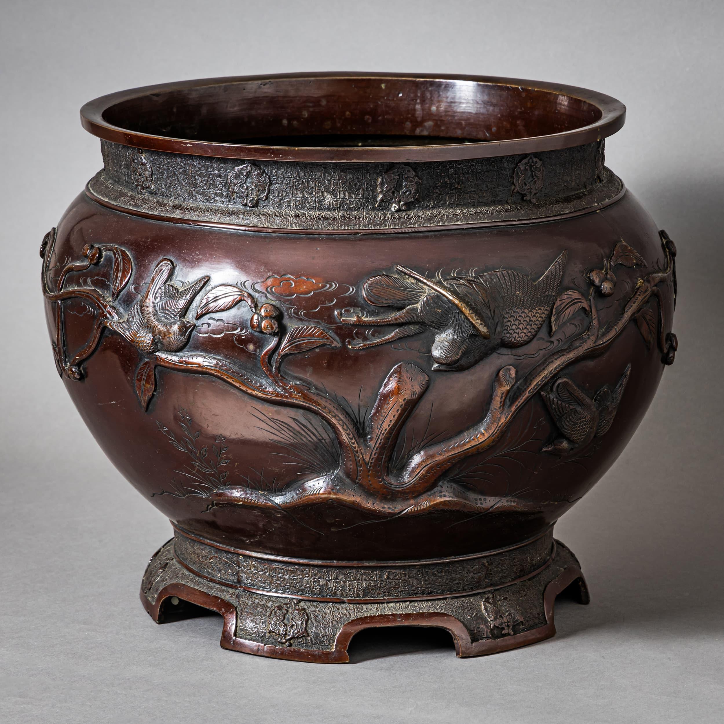 XIXe siècle Bronze Jardinière, Japan, Meiji Period (1868–1912) en vente