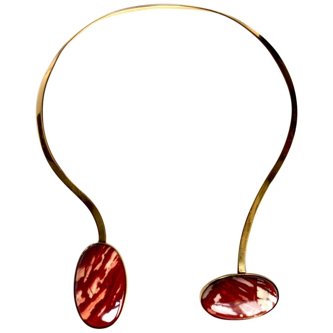 Geometrische Halskette aus Bronze mit Jaspis im Angebot
