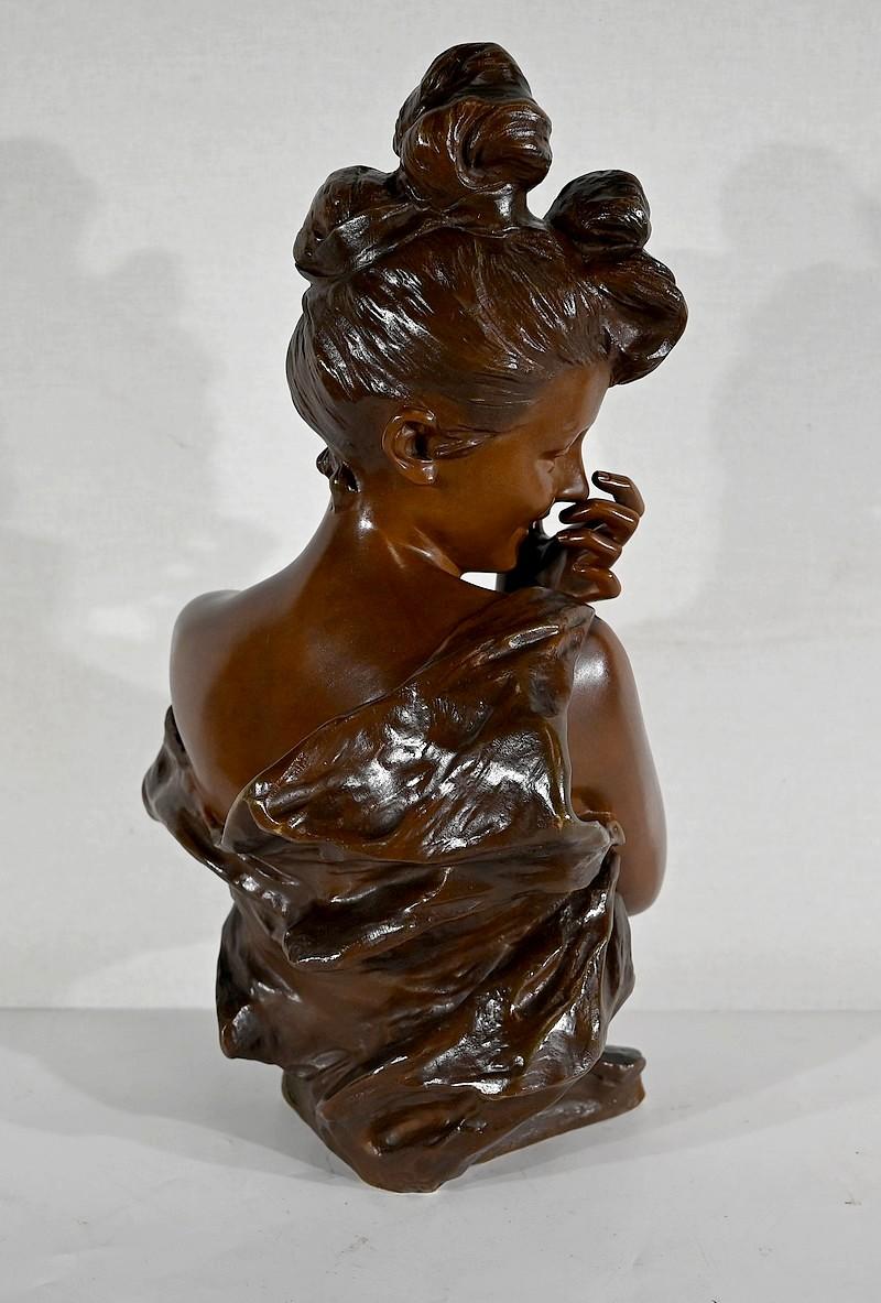 Sculpture en bronze Young Playful Woman de G. Van Der Straeten, Art Nouveau 19e en vente 2