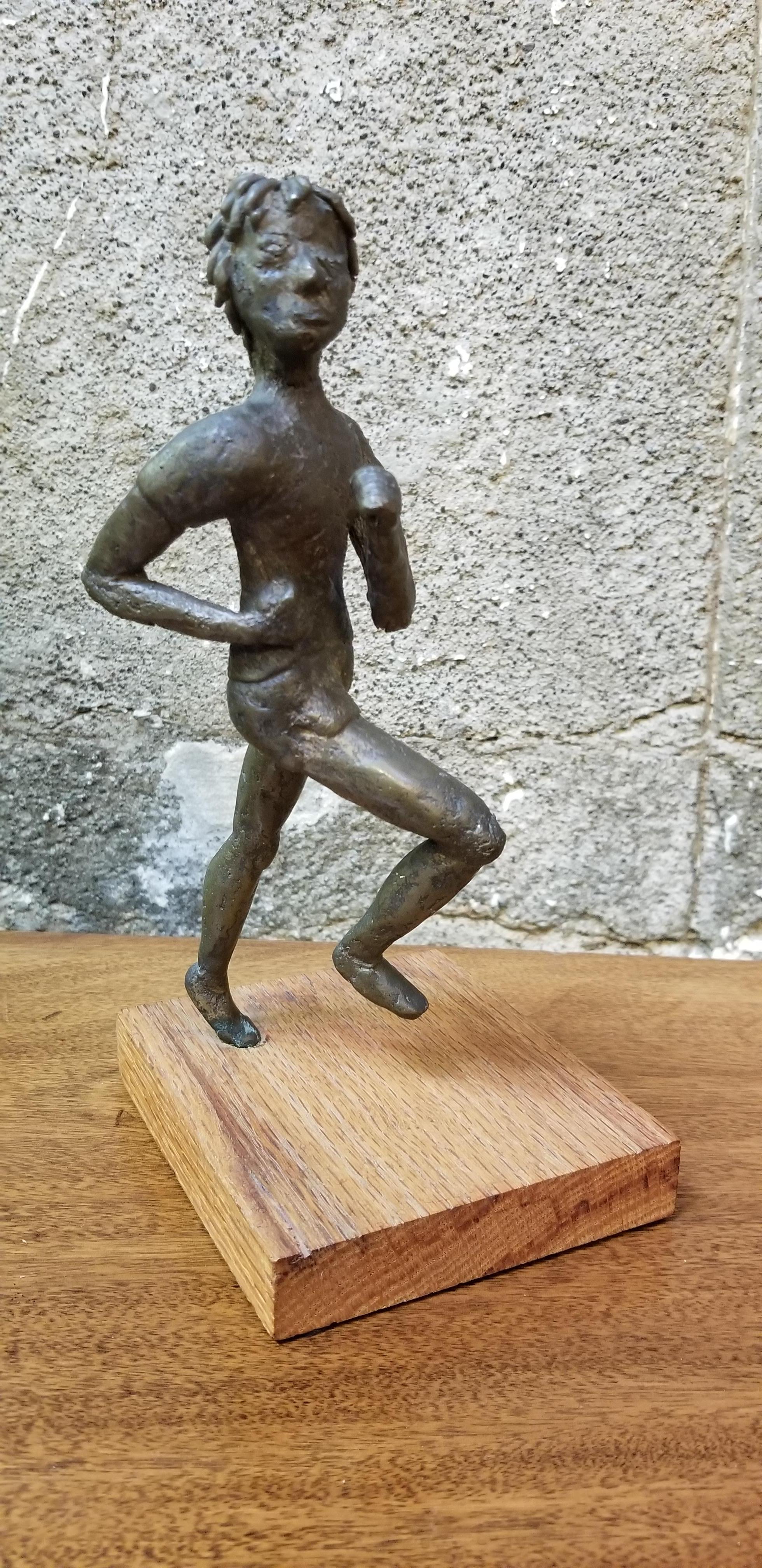 Bronze Jogger Sculpture In Good Condition For Sale In Fulton, CA