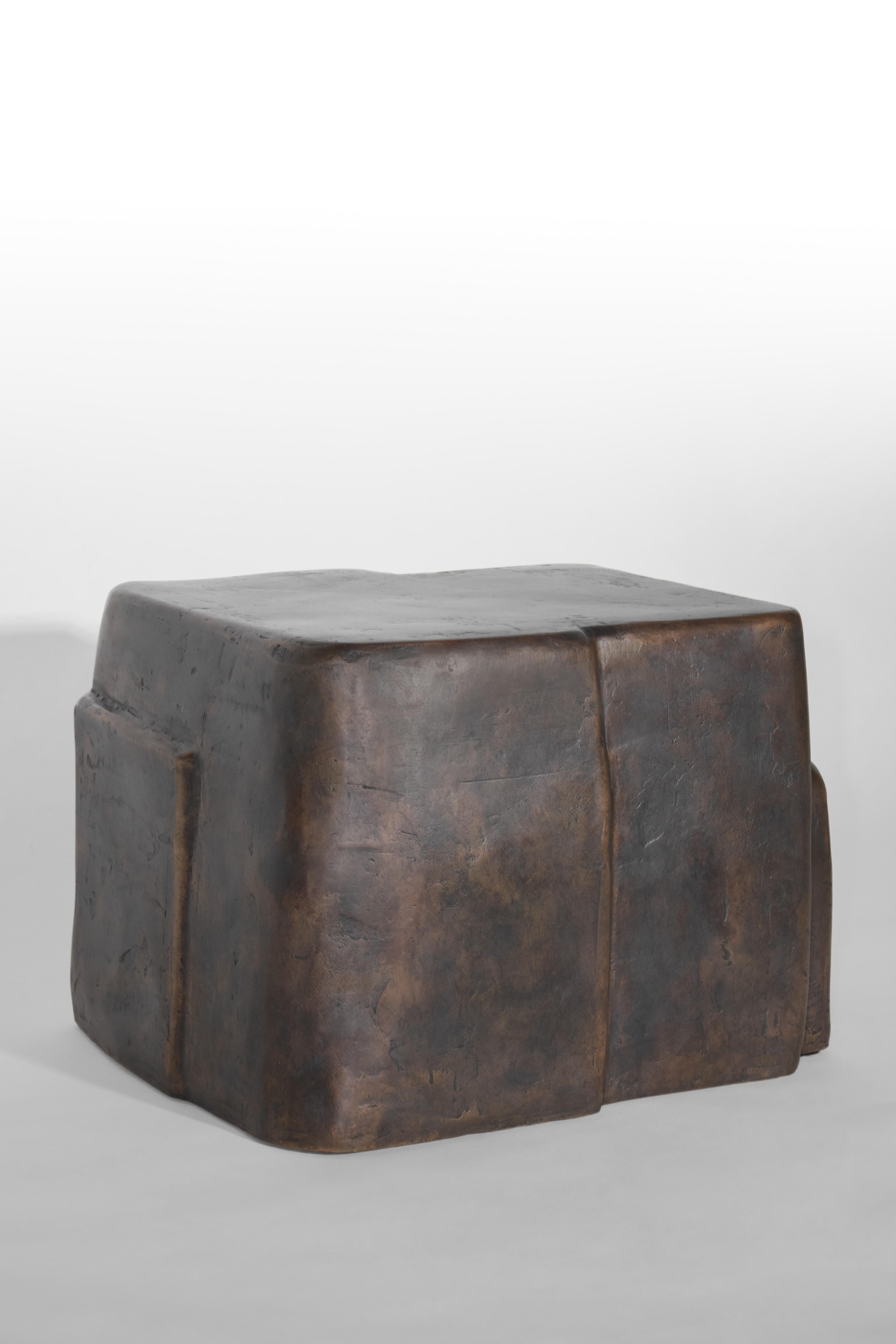 Bronze Kabu Coffee Table by Eichkorn
Dimensions: W 57 x D 57 x H 40 cm
Materials: cast, patinated bronze.

Kabu is more sculpture than object – cast in solid, patinated bronze: raw, honest, timeless. Its vibrant surface speaks of depth and