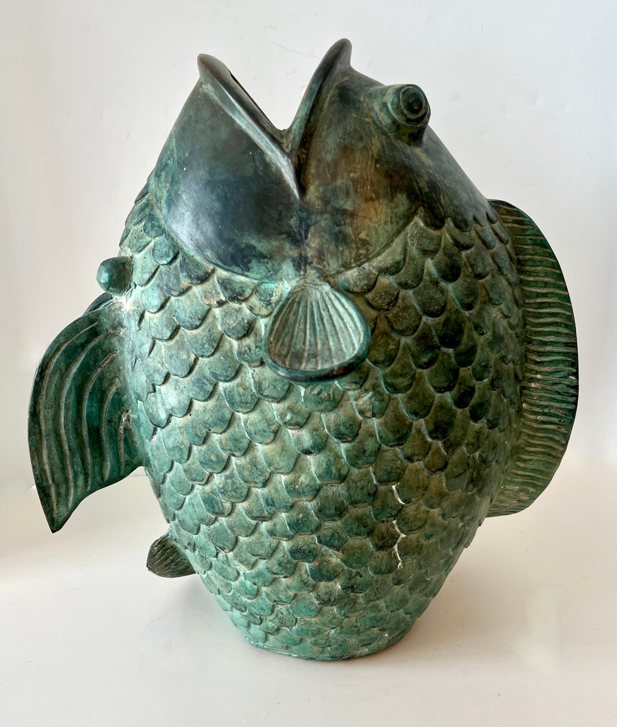 bronze fish vase fountain small'