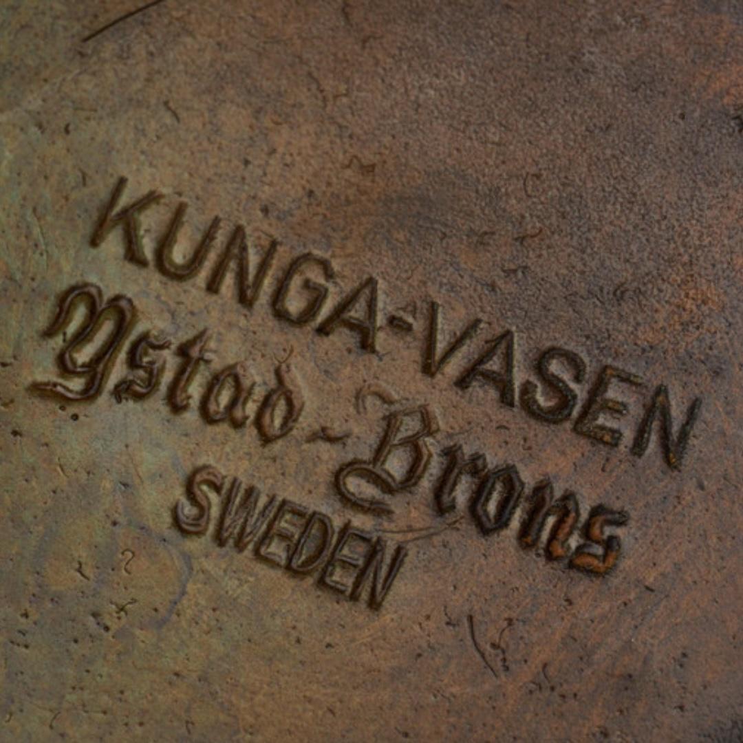 Bronze “Kunga Vasen” Swedish Grace Vase by Ystad Brons For Sale 1
