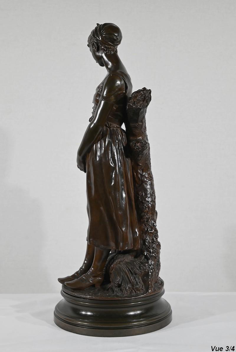 Bronze sculpture “The Young Woman with a Dog”, signed E-L.Truffot 19th For Sale 8