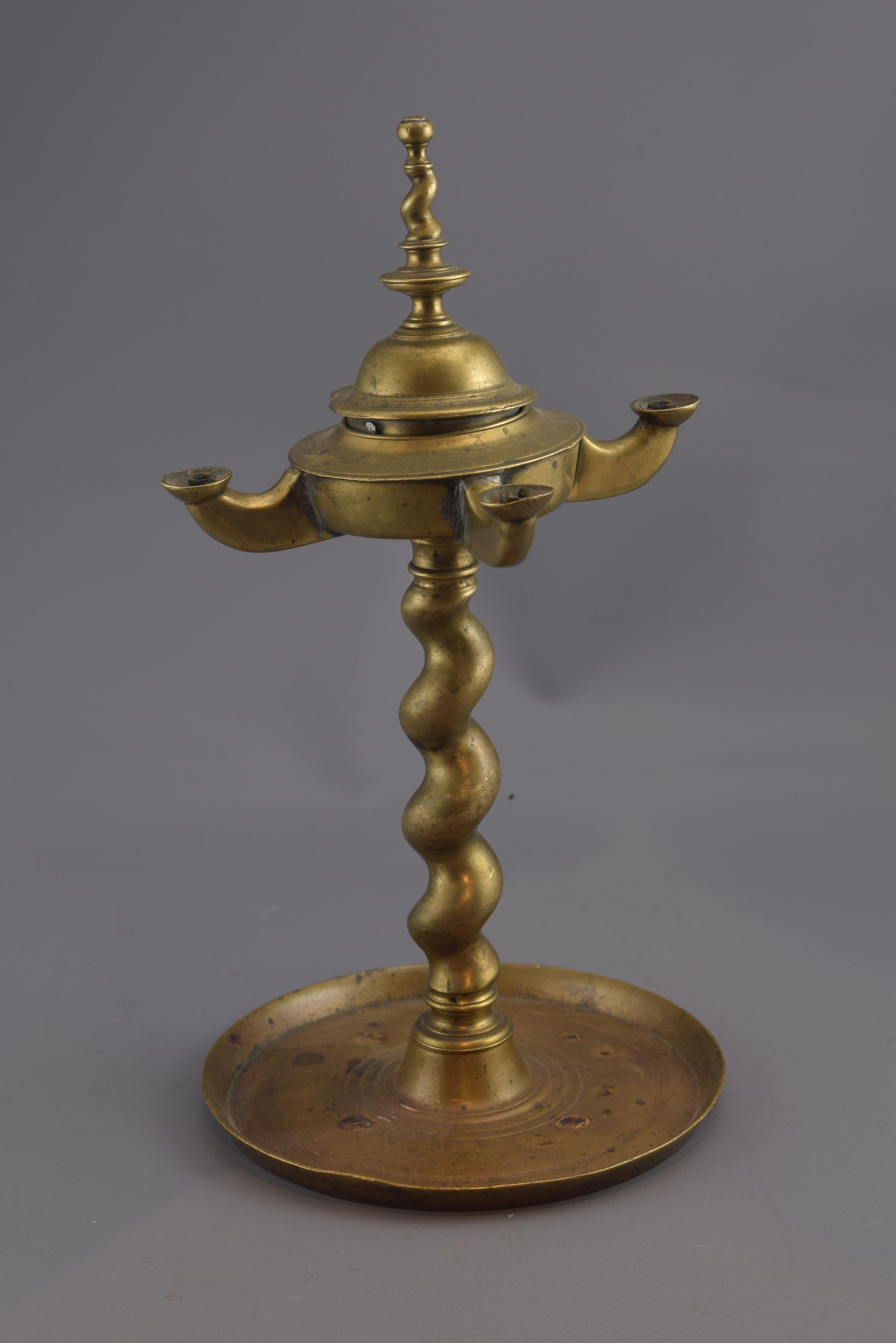 Bronze Lamp, 17th Century (Europäisch)