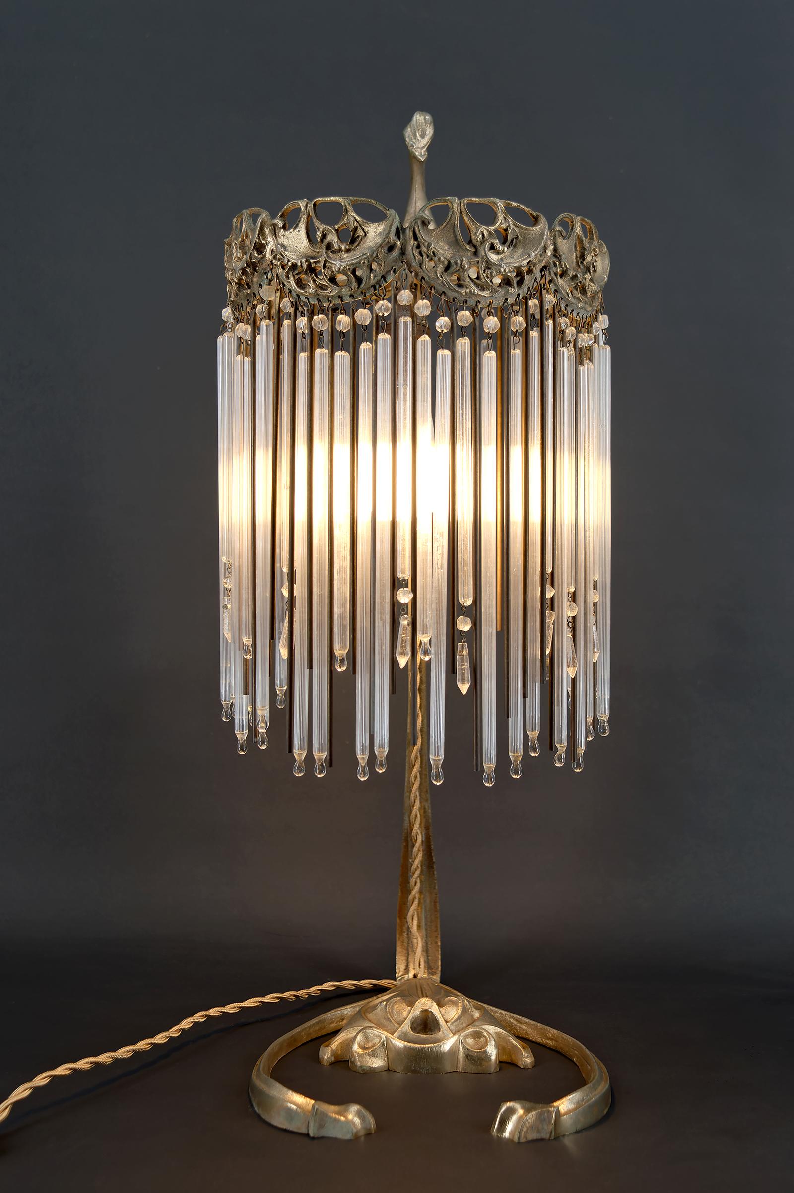 Lámpara de bronce y colgantes de cristal de Hector Guimard, Francia, Art Nouveau, circa 1910 Vaciado en venta
