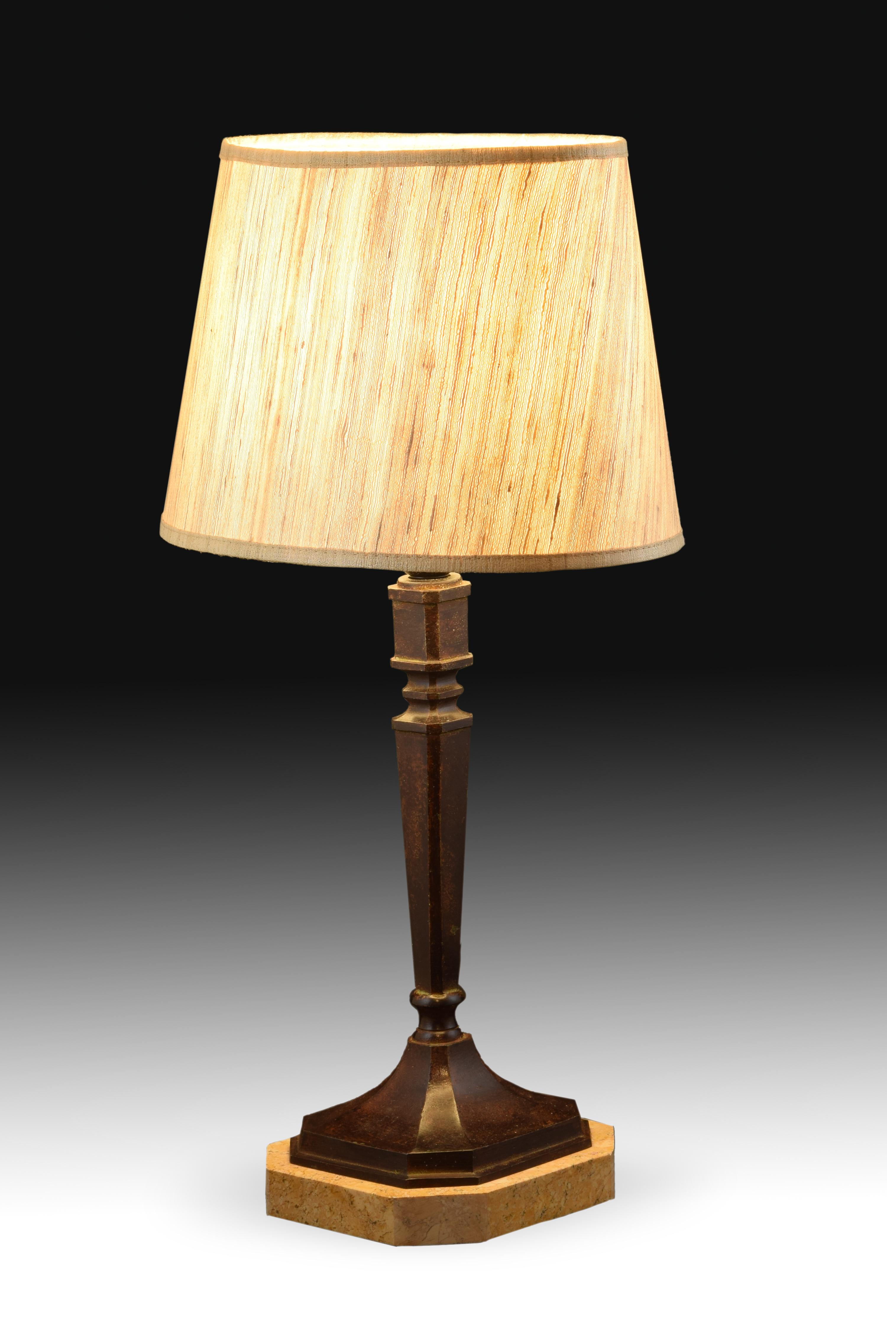 20th Century Bronze lamp in the shape of a stipe. Patinated bronze, marble base. For Sale
