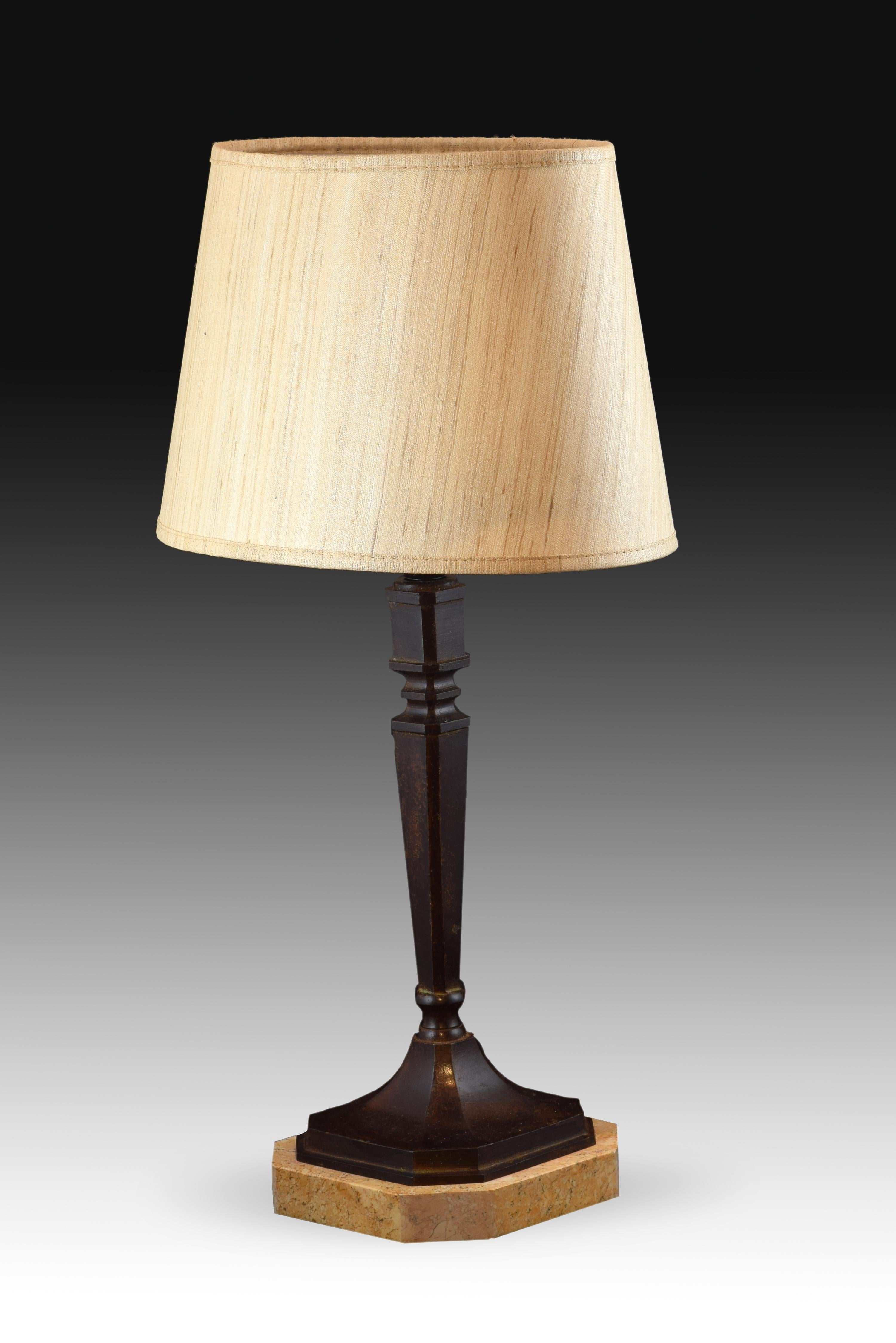 Bronze lamp in the shape of a stipe. Patinated bronze, marble base. For Sale 1
