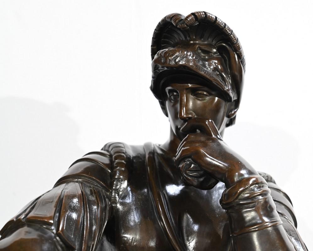 Escultura de bronce 