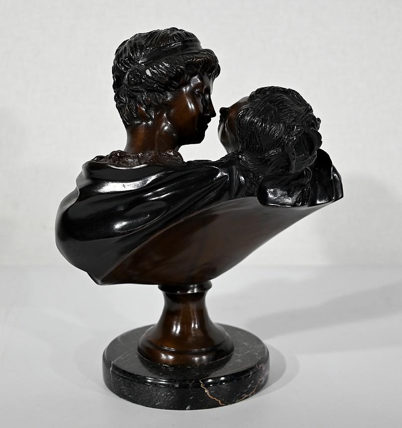 Sculpture en bronze La baiser donnée d'après J-A. Houdon - Fin du XIXe siècle Bon état - En vente à HÉRIC, FR