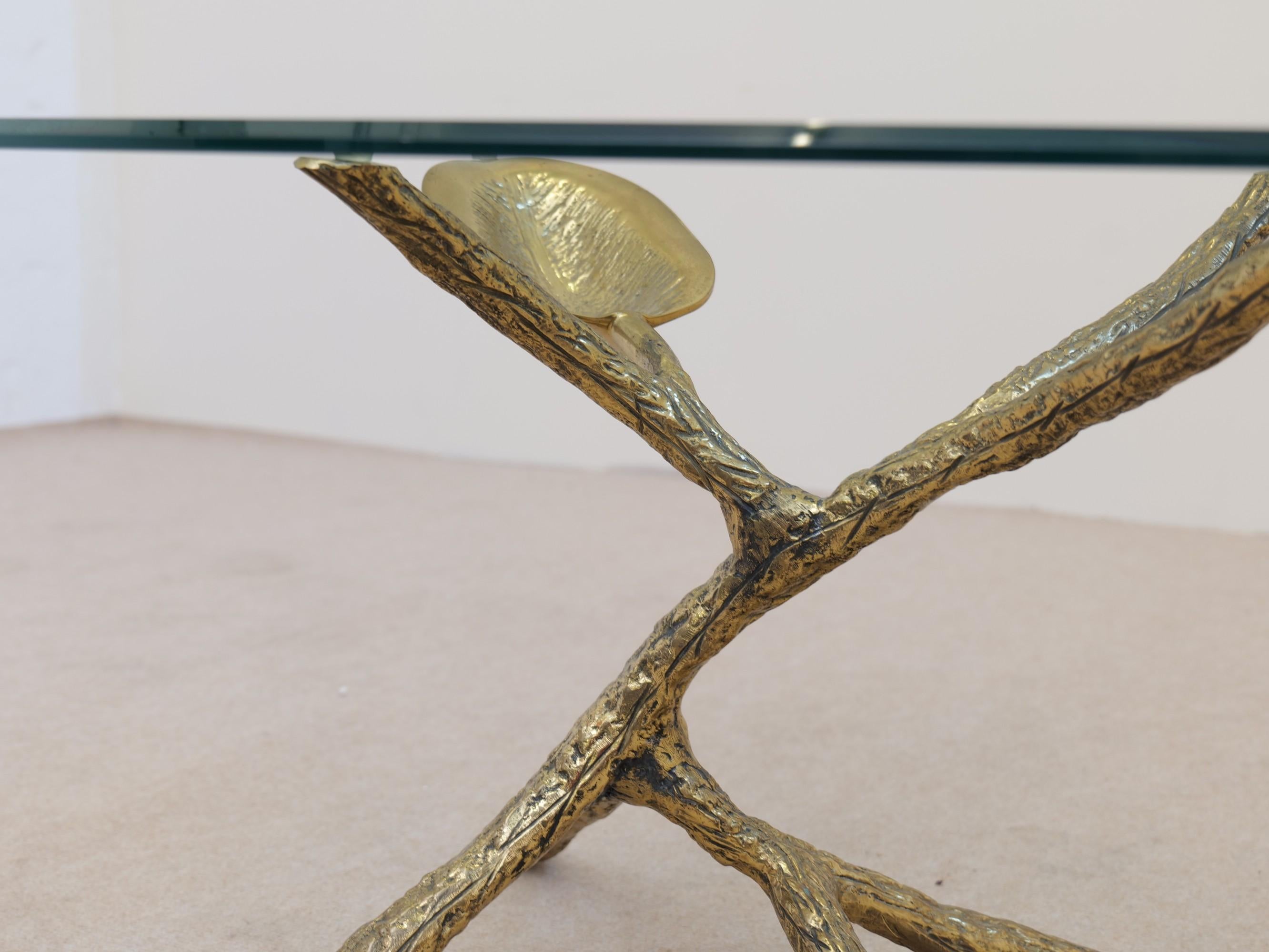 Bronze bronze leaf coffee table attributed to Jacques Duval - 1980s For Sale