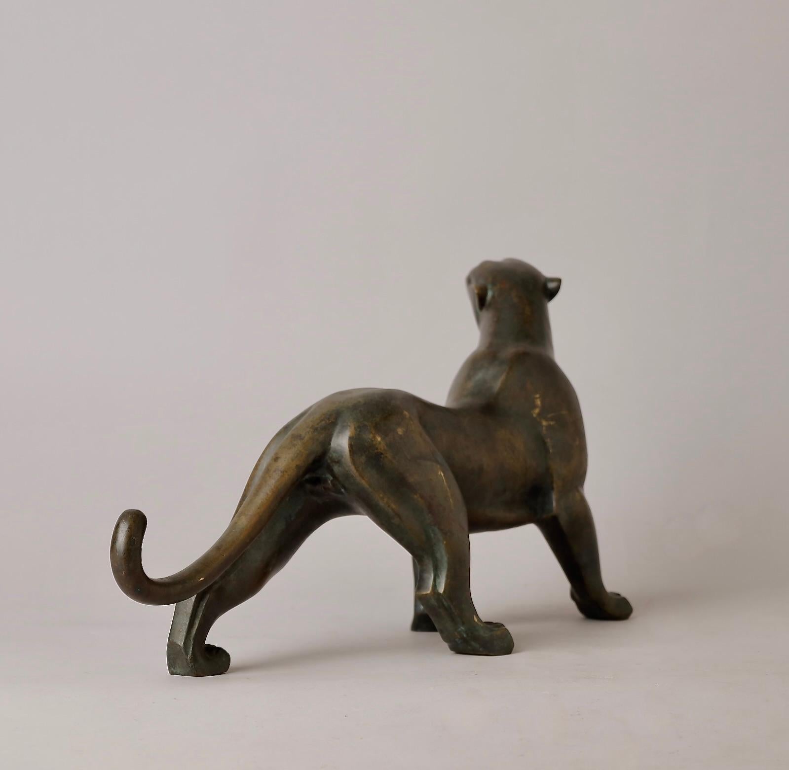 Sculpture léopard de l'artiste de Nitten Tsuda Eijyu (1915-2001) en vente 3