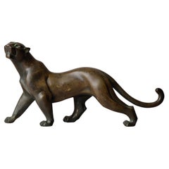 Scultura di leopardo in bronzo dell'artista nittenese Tsuda Eijyu (1915-2001)