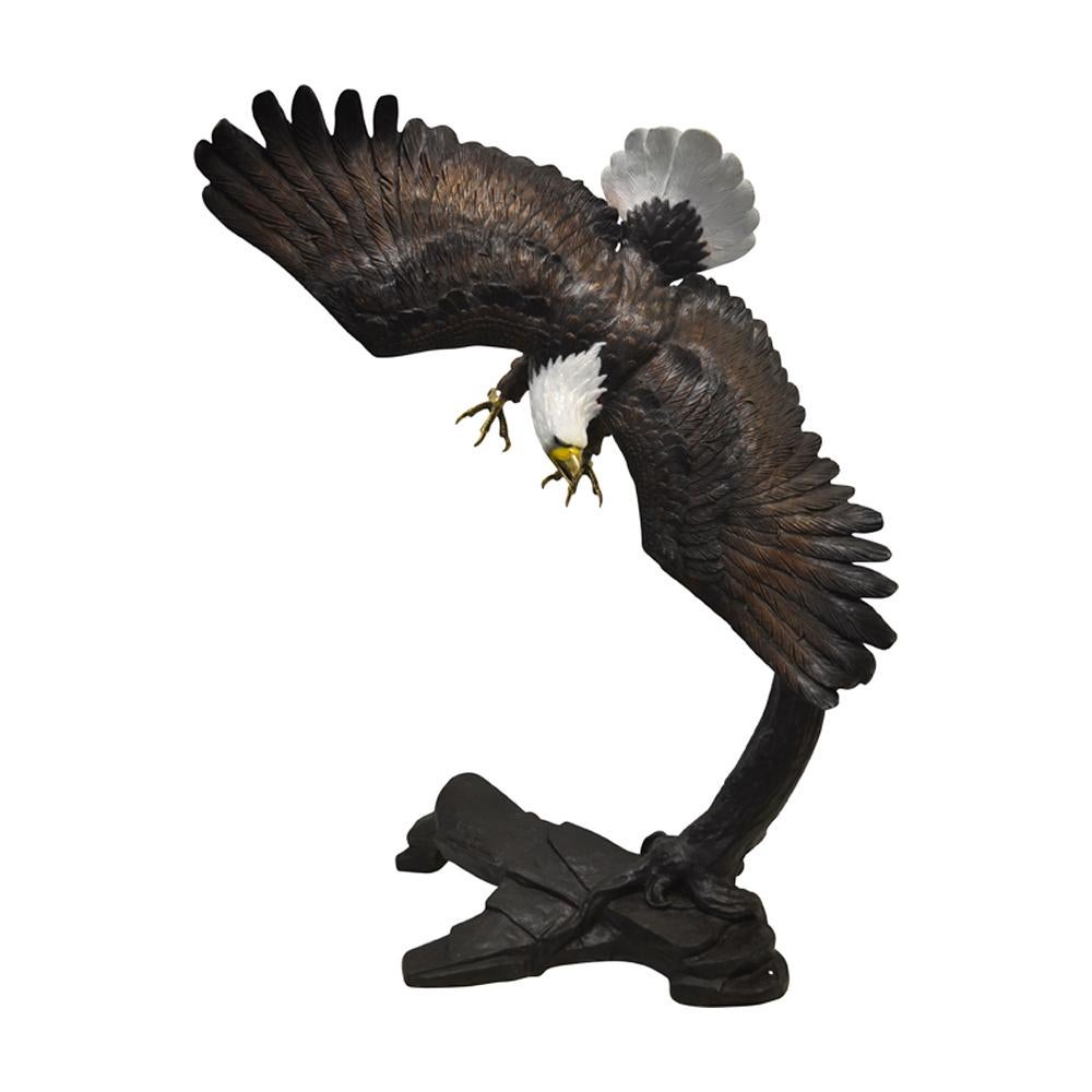 Statue d'aigle grandeur nature en bronze, « Flying Freedom » en vente 1