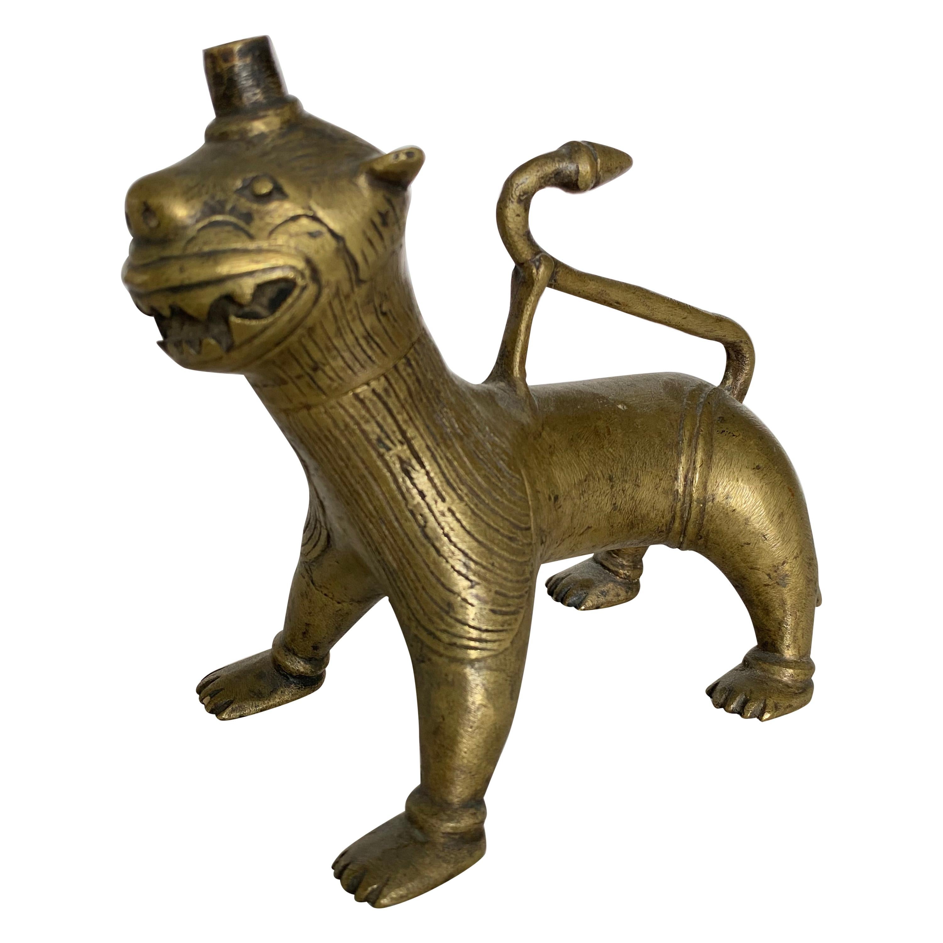 Bronze Lion Oil Lamp, India, 19th Century For Sale