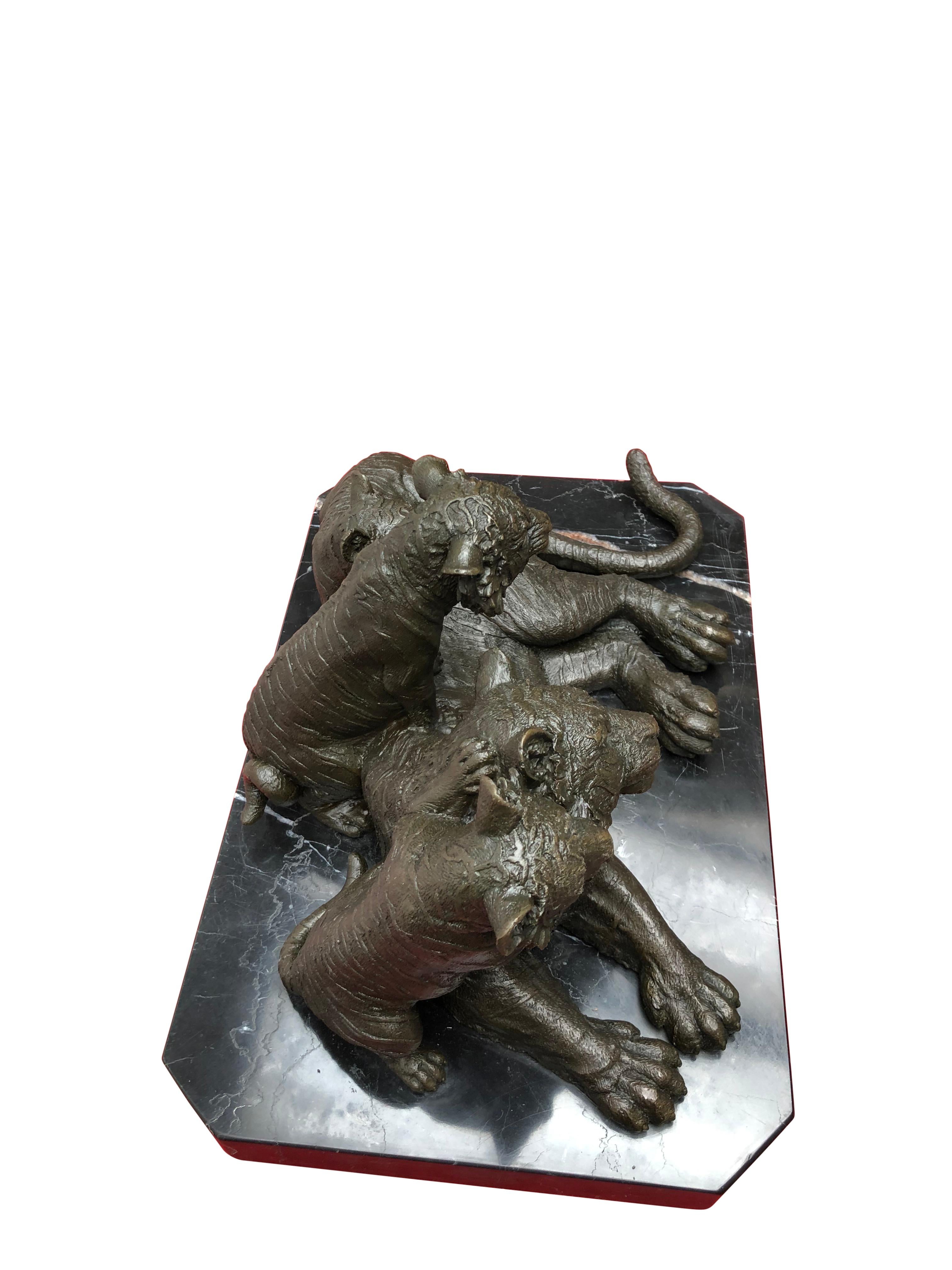 Bronze Lion Statue, Tiger and Cubs Animals Casting, 20th Century For Sale 6