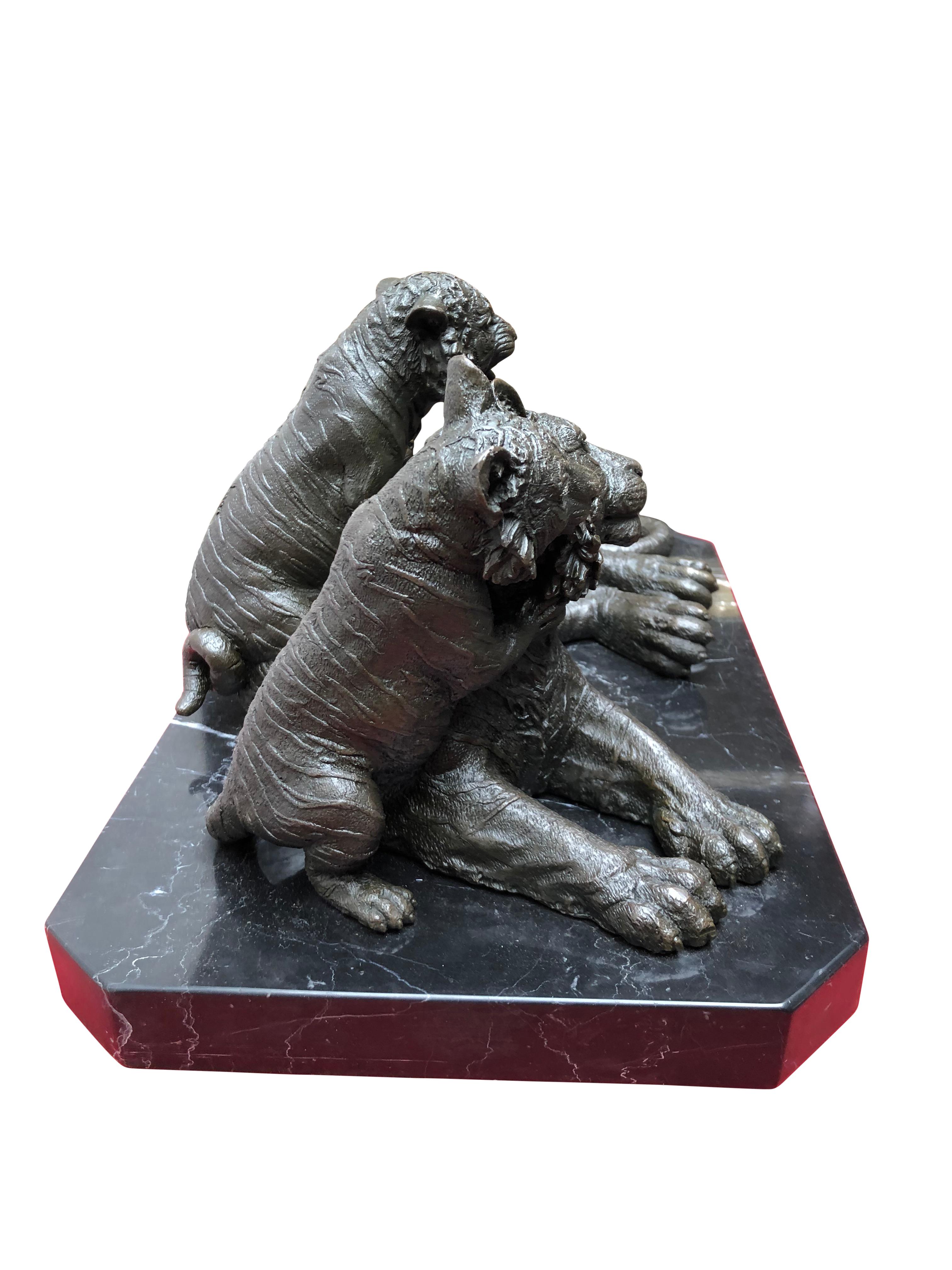 Bronze Lion Statue, Tiger and Cubs Animals Casting, 20th Century For Sale 7