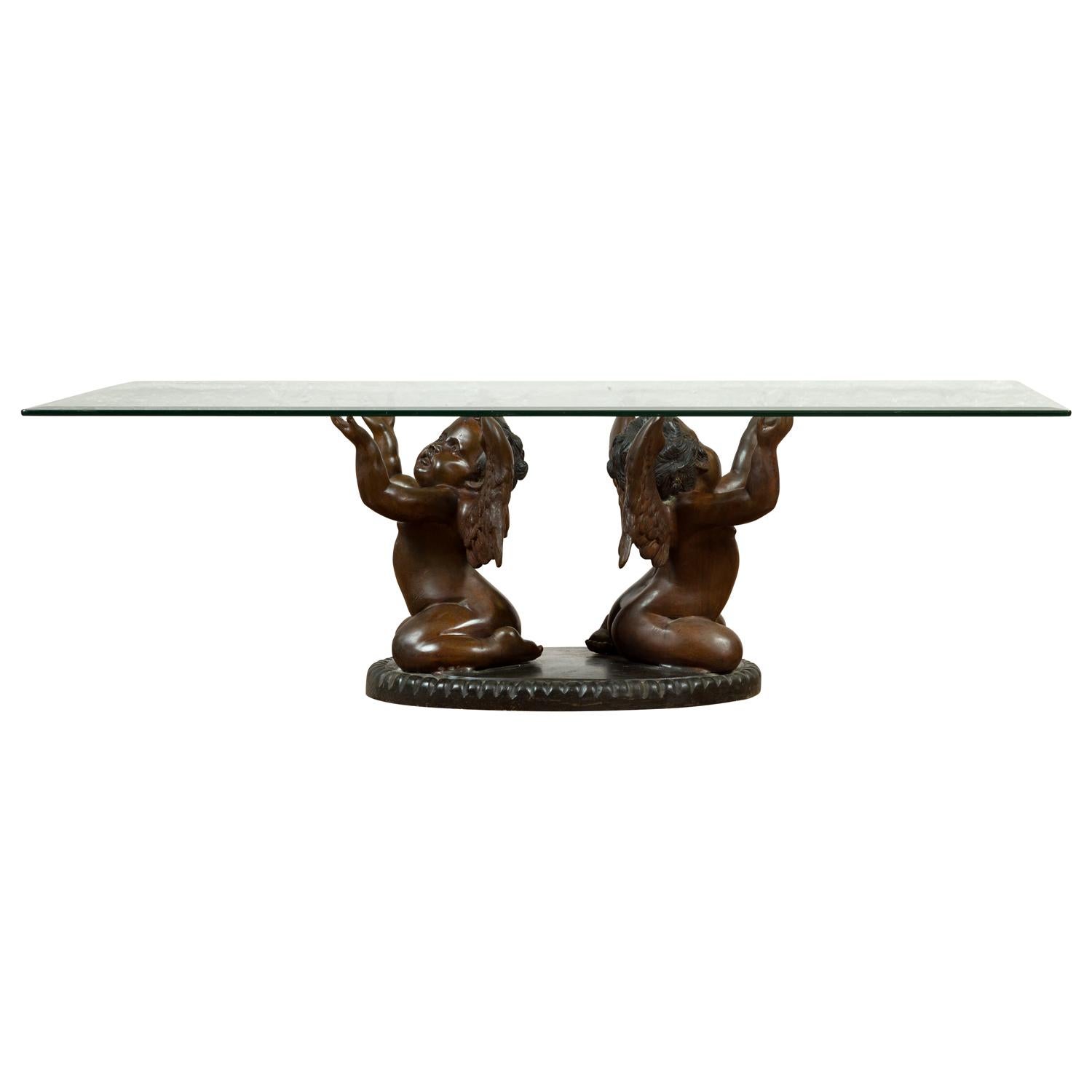 Base de table basse en bronze « Looking to the Heavens » avec double chérubin et patine foncée