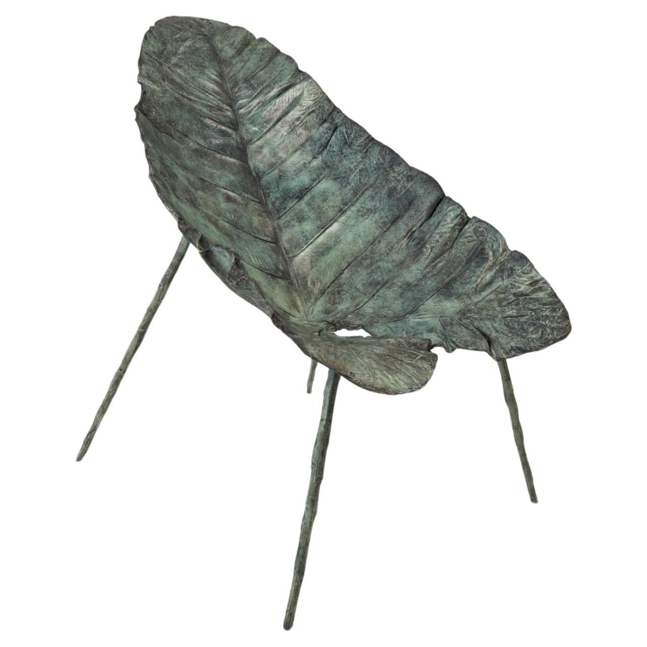 Fauteuil de salon en bronze de Clotilde Ancarani