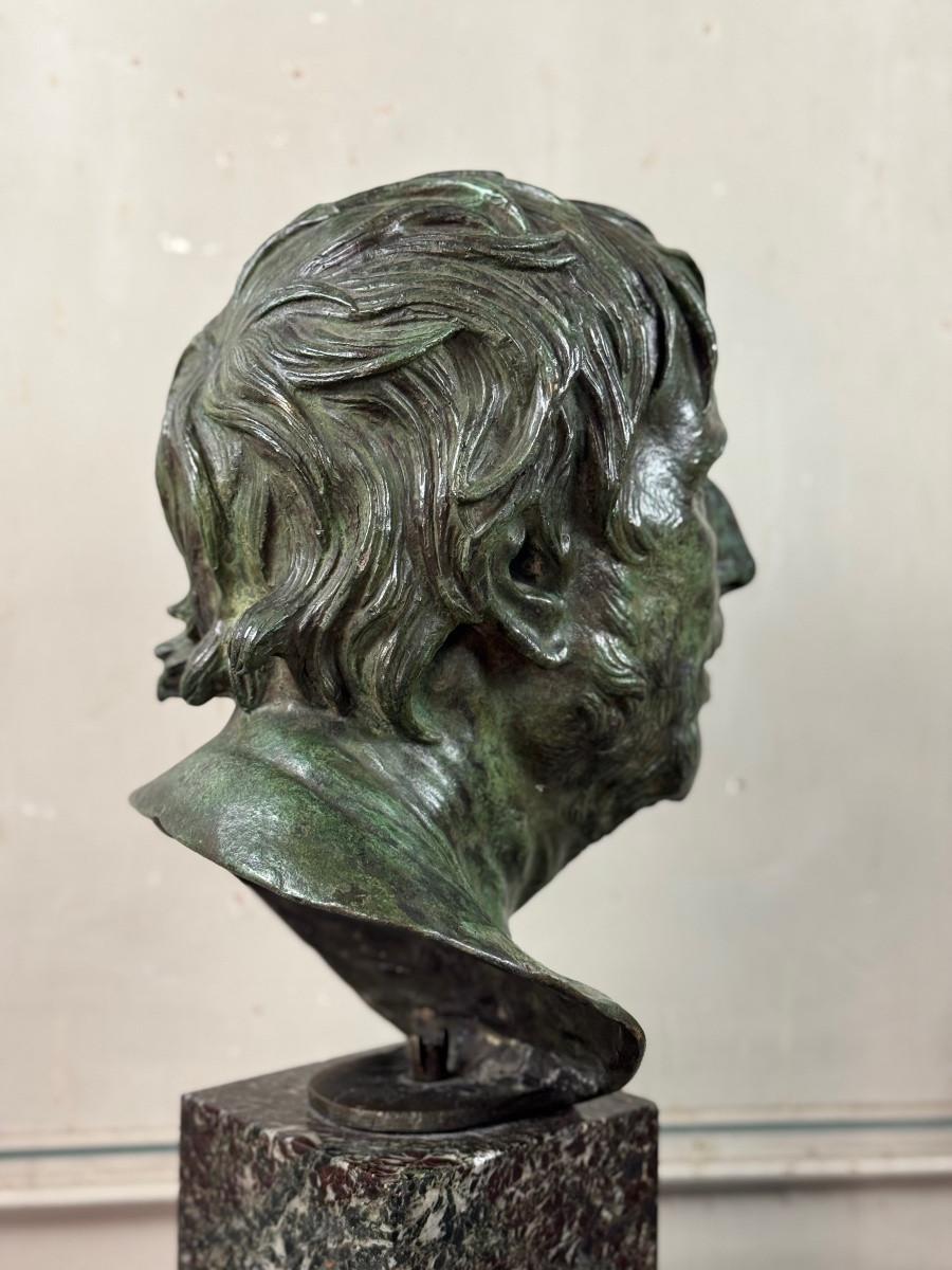 Francese Busto maschile in bronzo, 'pseudo Seneque' Patina verde Da Antico, XIX secolo in vendita