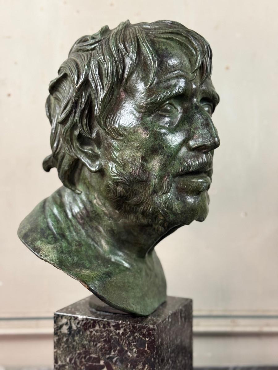 Busto maschile in bronzo, 'pseudo Seneque' Patina verde Da Antico, XIX secolo In condizioni ottime in vendita a Honnelles, WHT