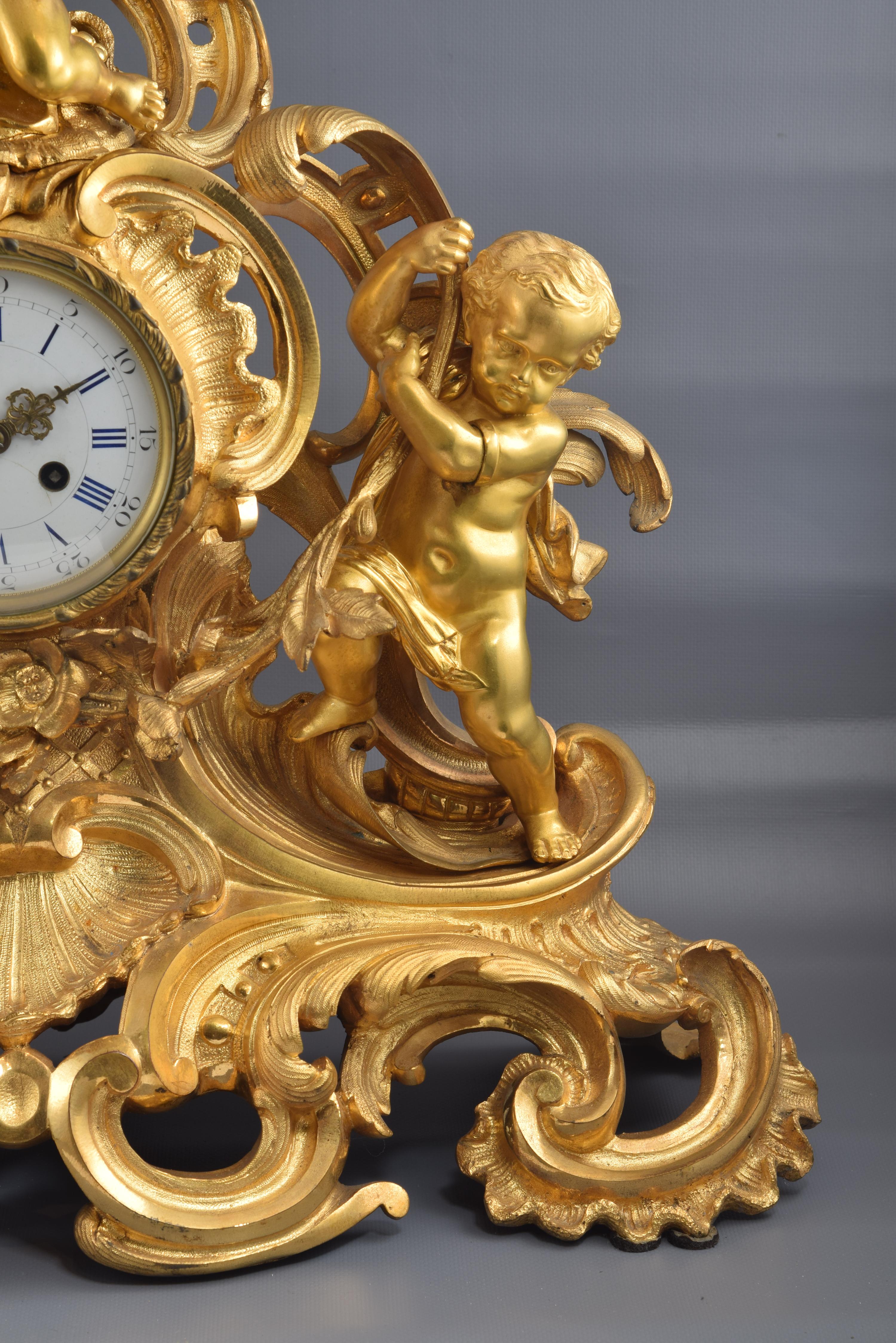 Neoclassical Bronze Mantel Clock, 19th Century