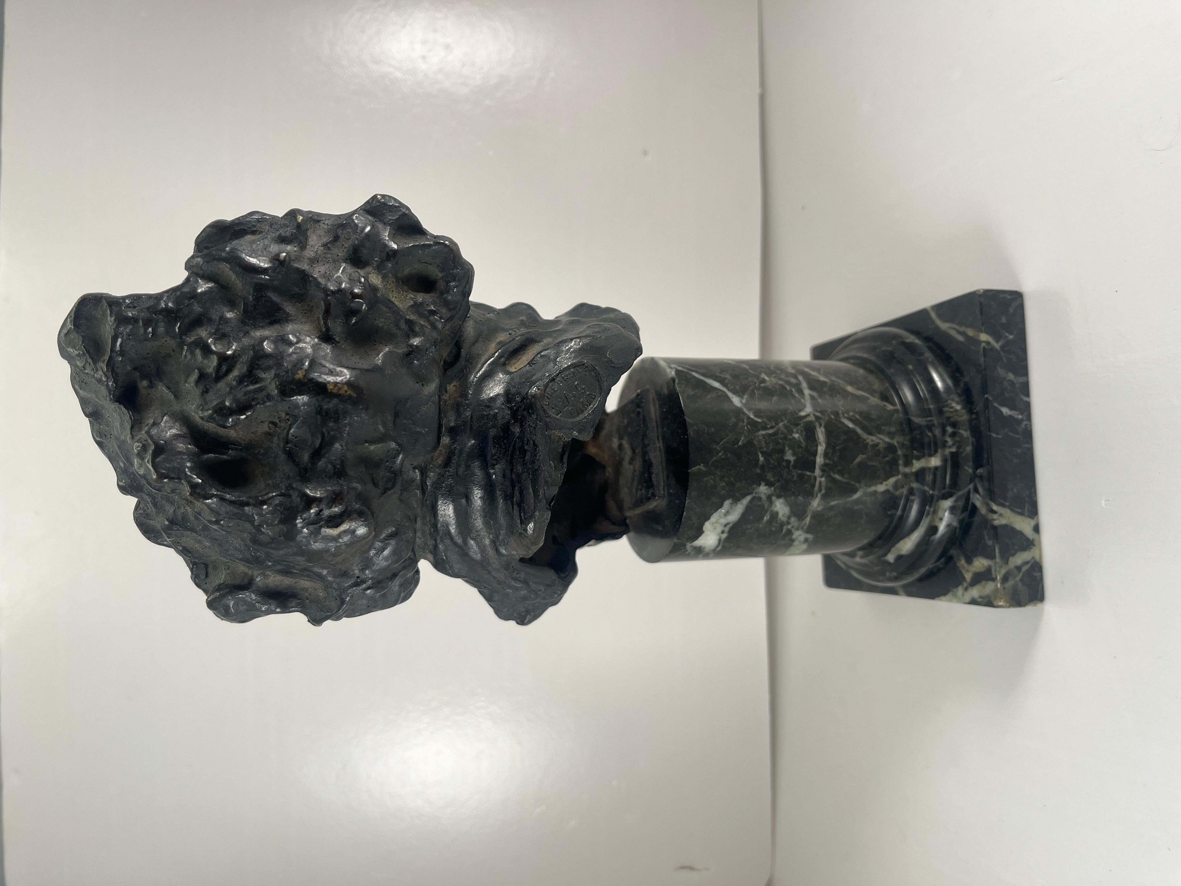 Francese Busto di Beethoven in bronzo e marmo firmato Alfredo Pine & Paris Foundry Circa 1915 in vendita