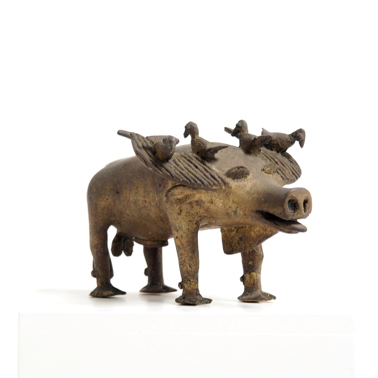 Bronze Memorial Statue from Benin, The Fon People im Zustand „Gut“ im Angebot in Beerse, VAN