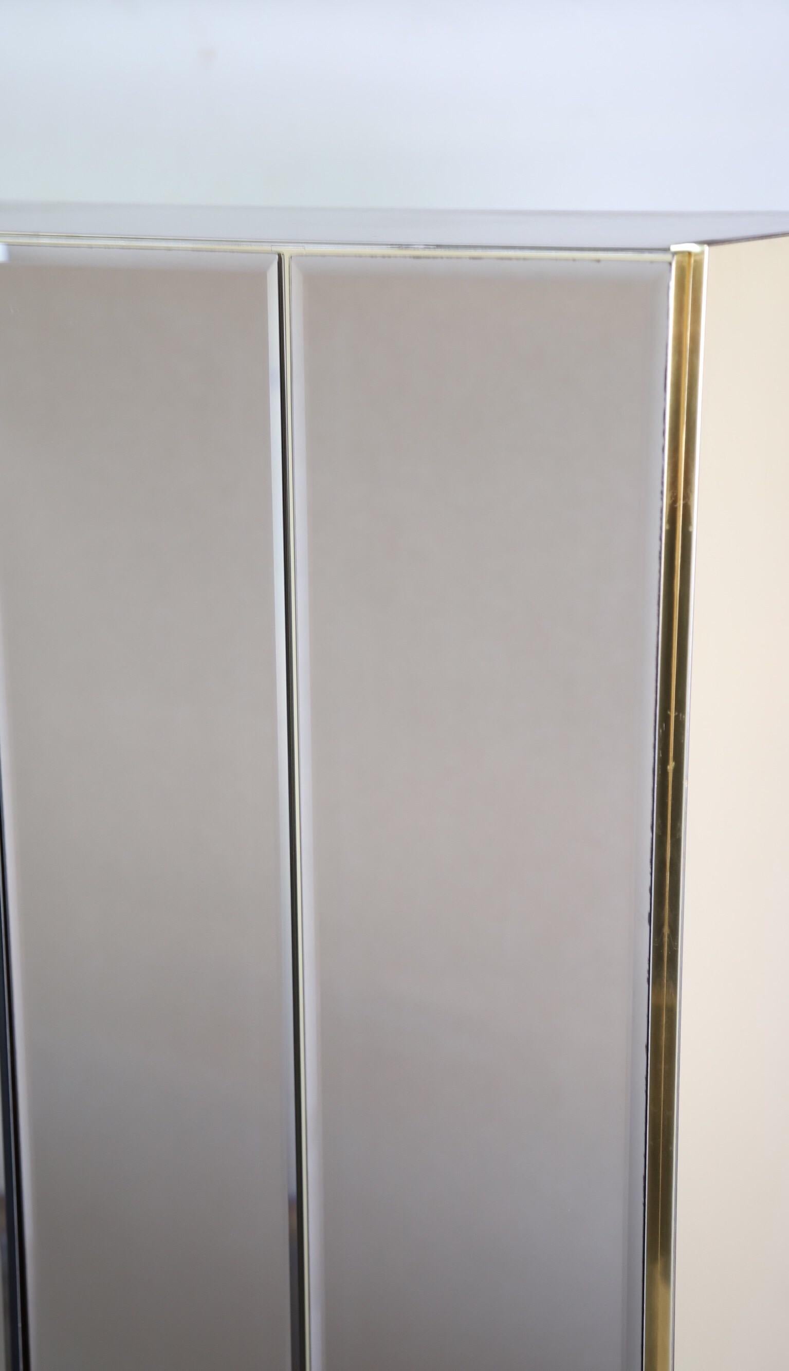 wardrobe cabinet with mirror