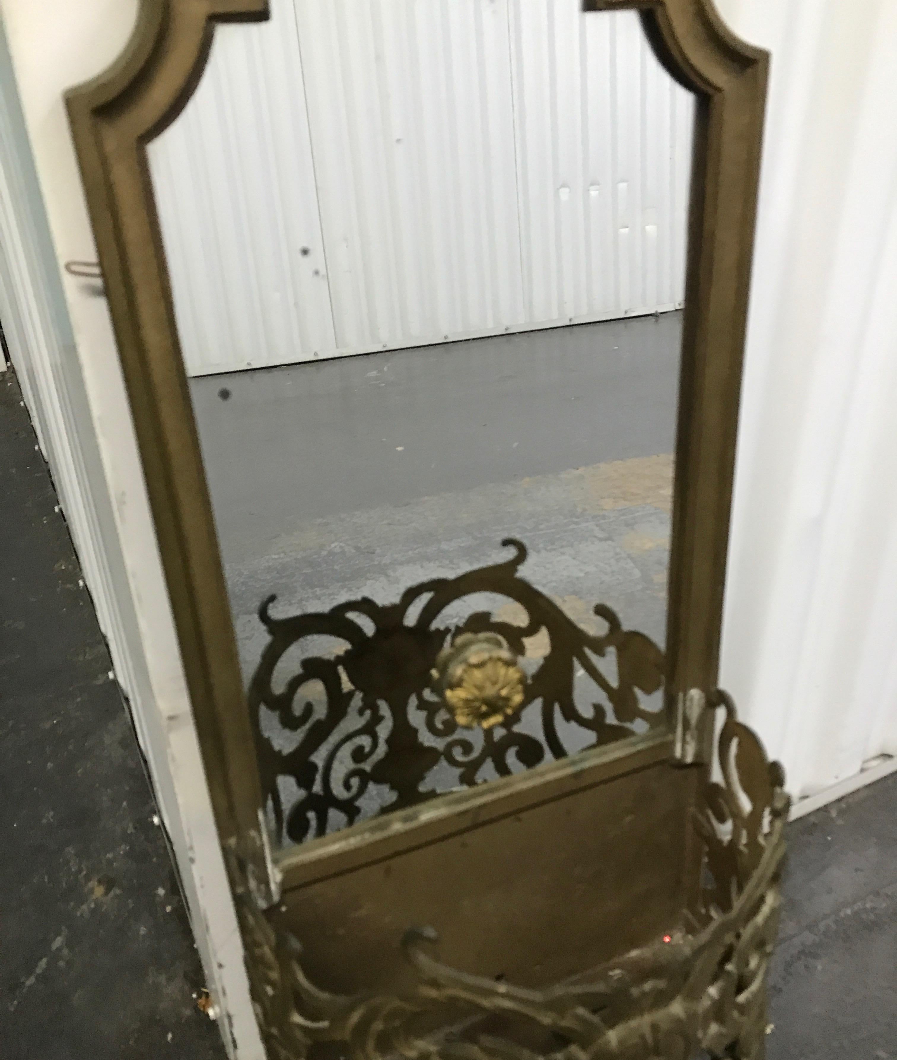 Bronze Mirrored Back Wall Pocket In Good Condition For Sale In West Palm Beach, FL